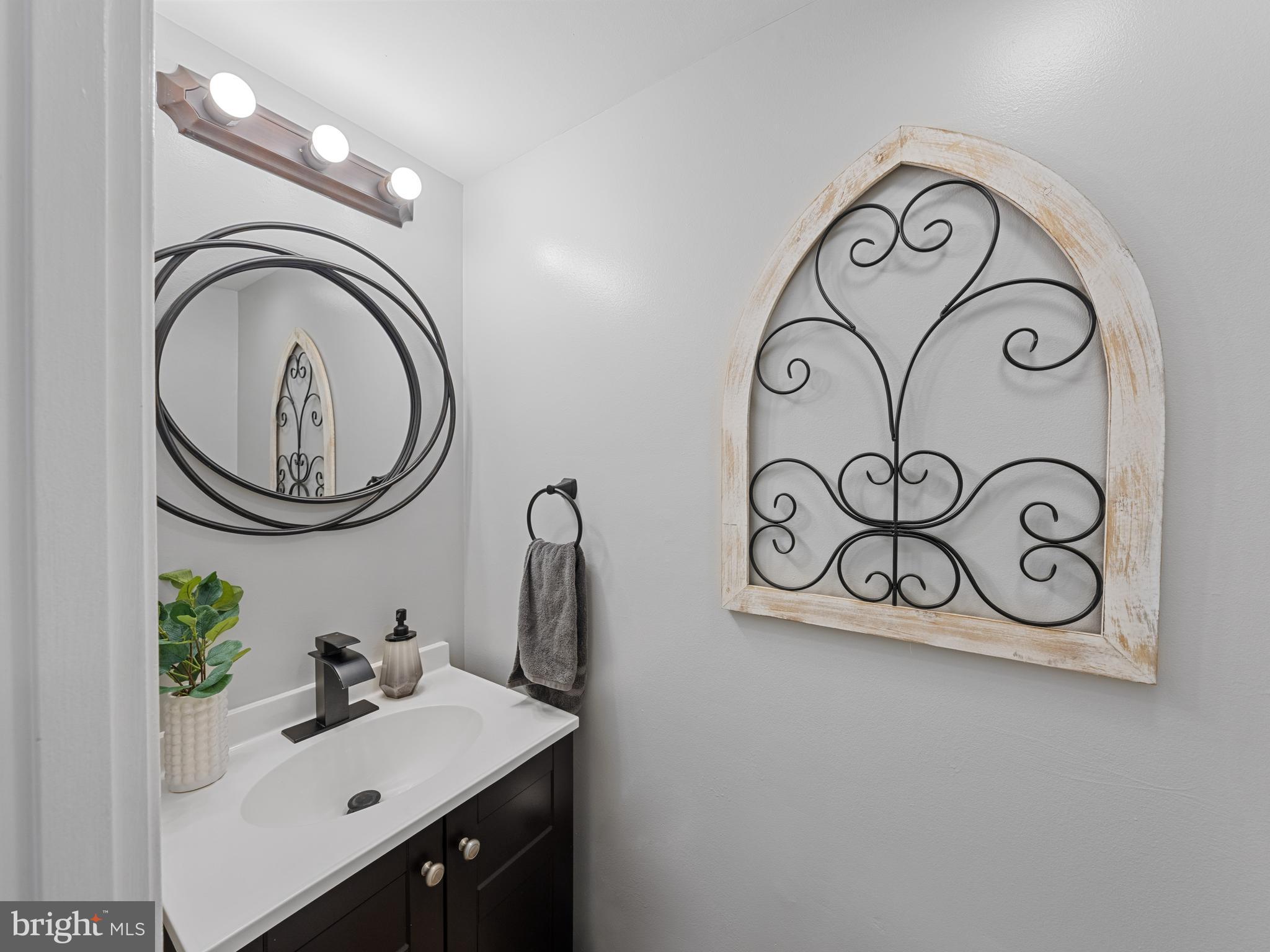 8448 KITCHENER DRIVE
