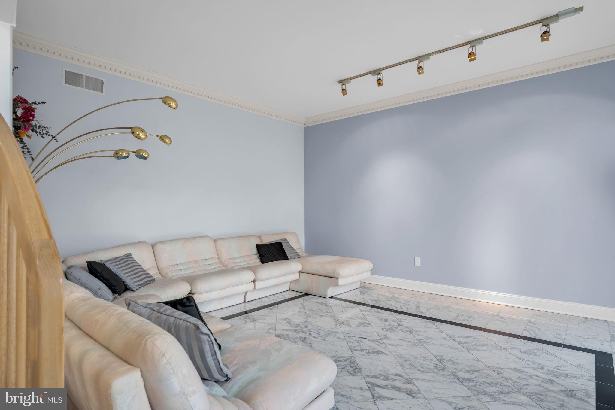 PINEHURST - Residential