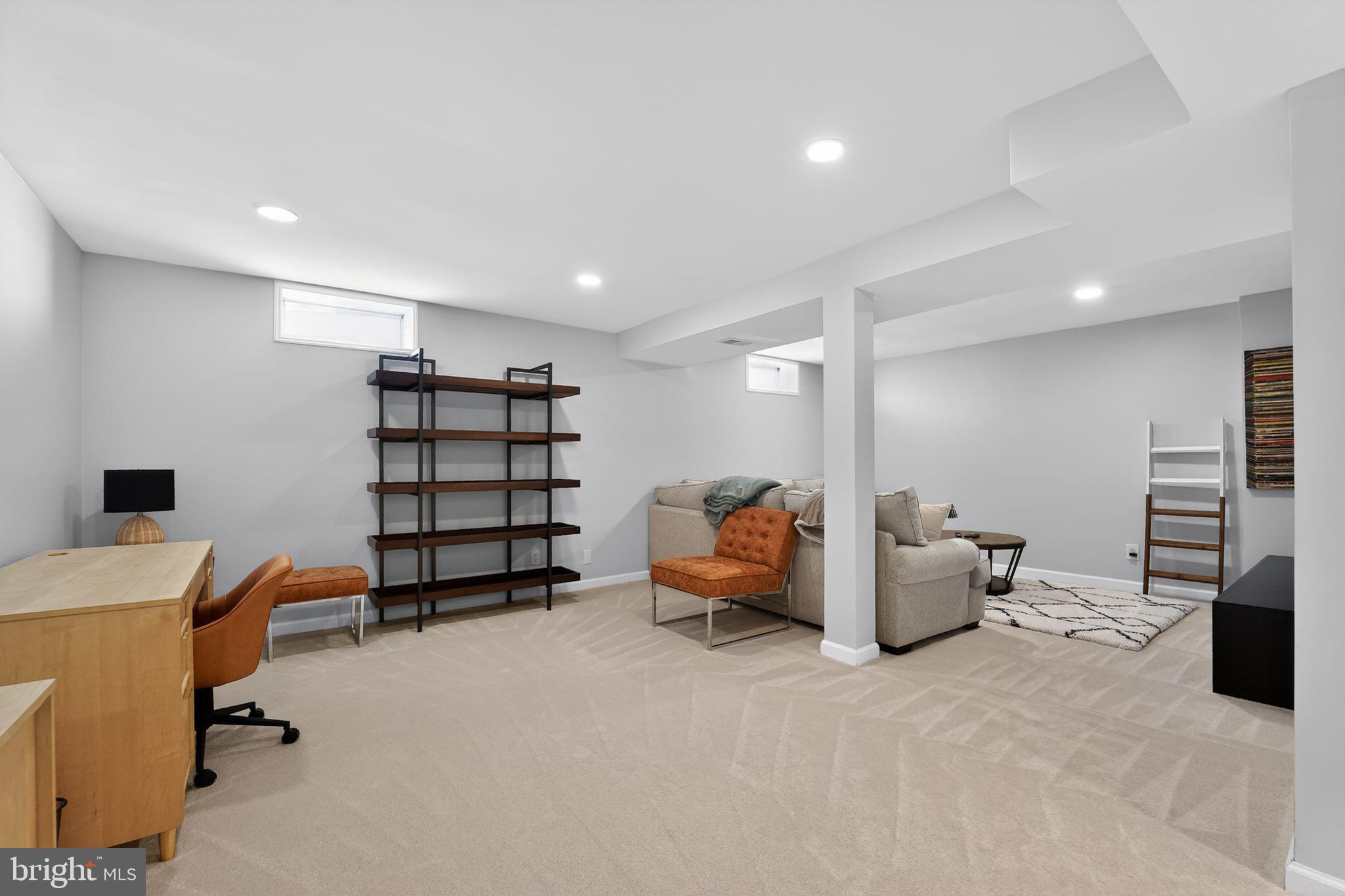 MILL CREEK SOUTH - Residential