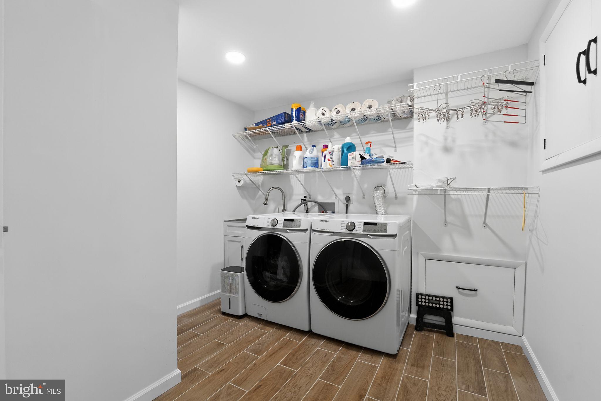 MILL CREEK SOUTH - Residential