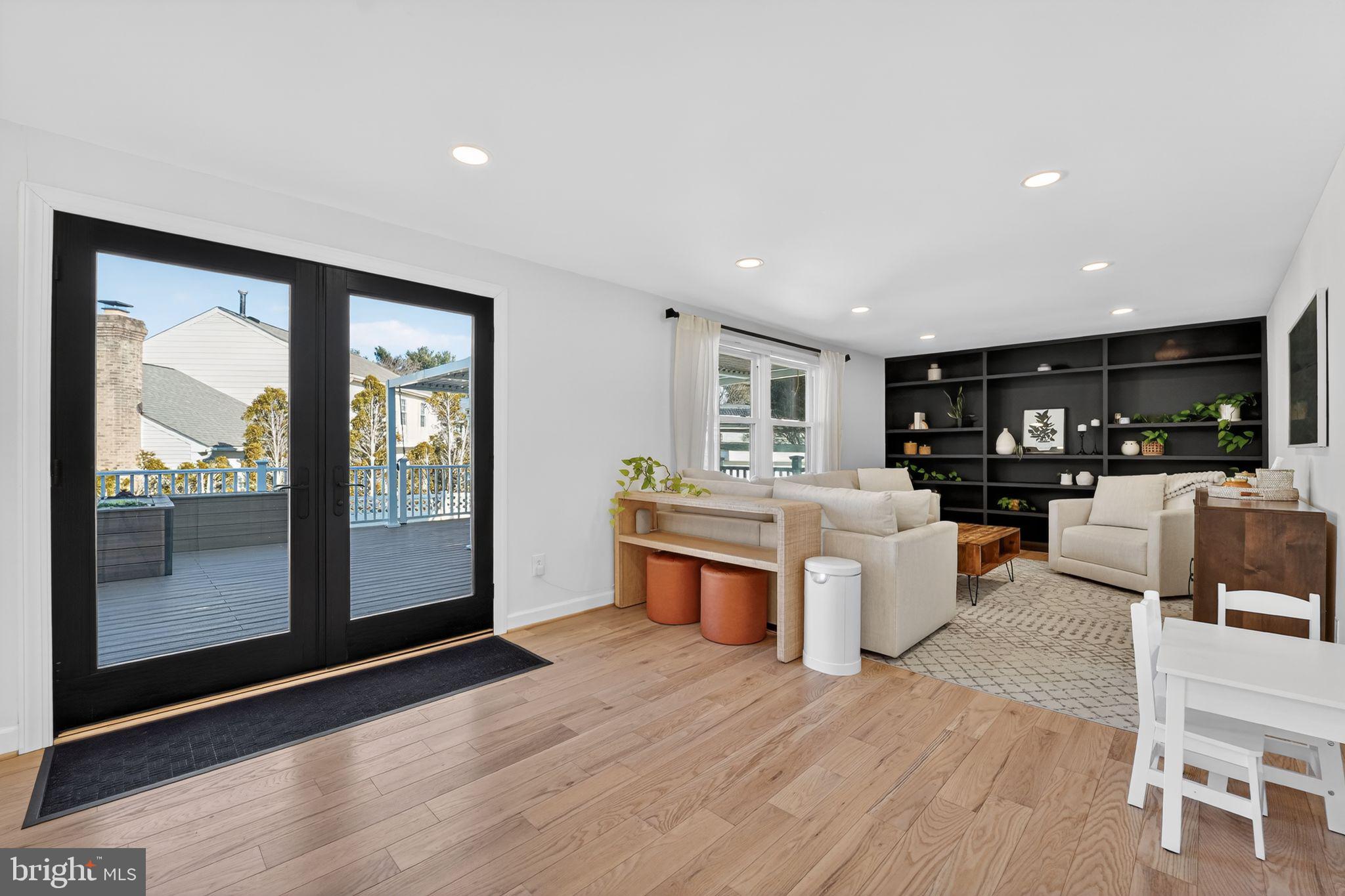 MILL CREEK SOUTH - Residential