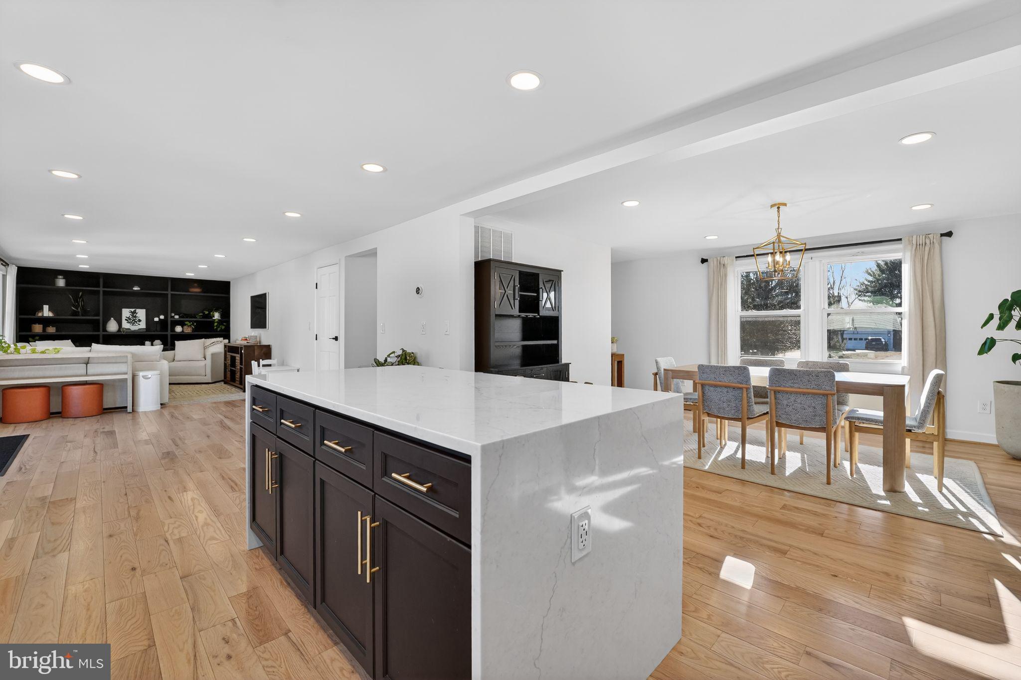 MILL CREEK SOUTH - Residential