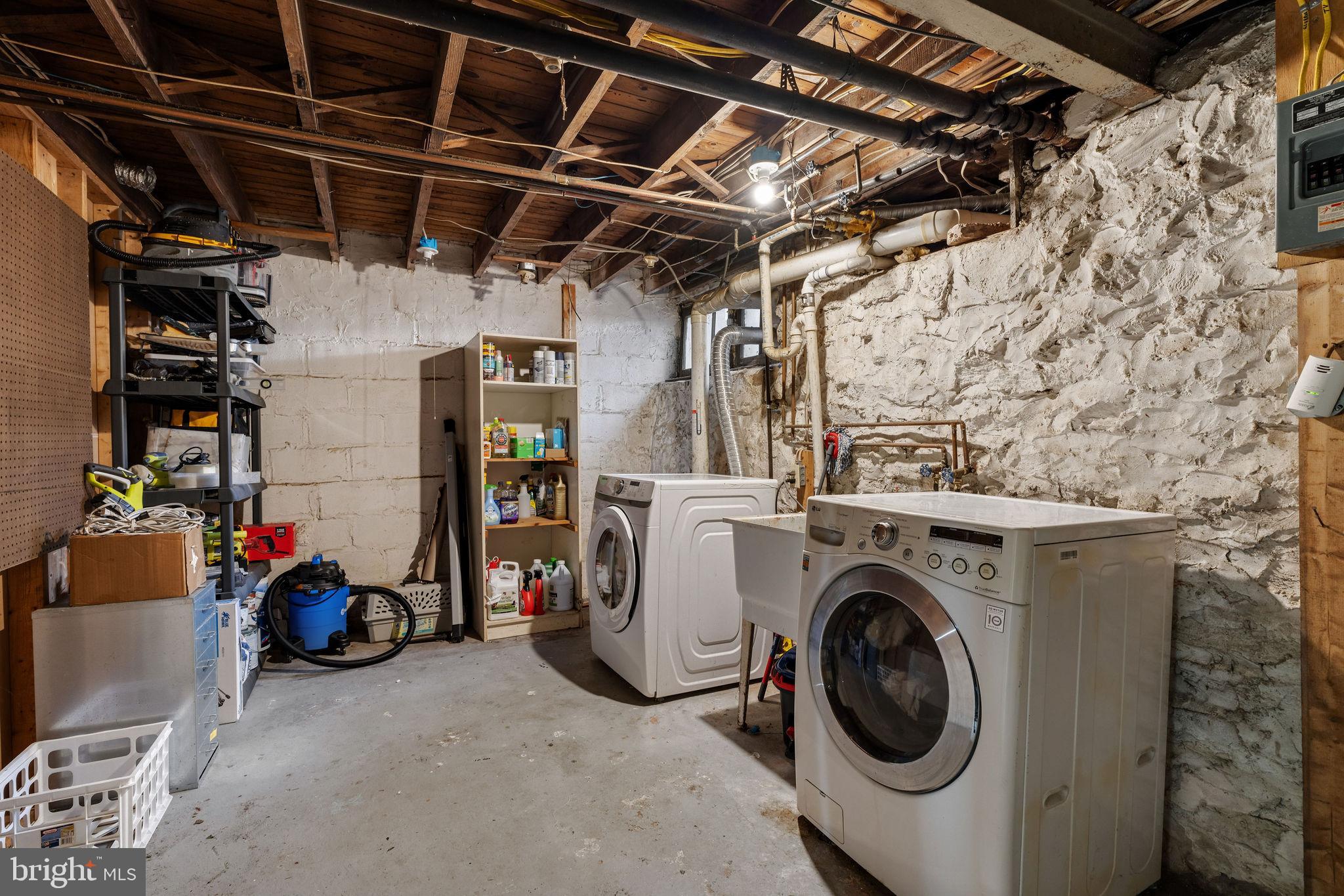 CEDARCROFT HISTORIC DISTRICT - Residential