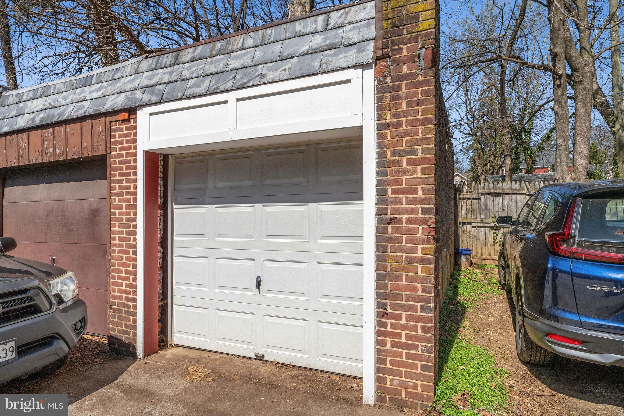 CEDARCROFT HISTORIC DISTRICT - Residential
