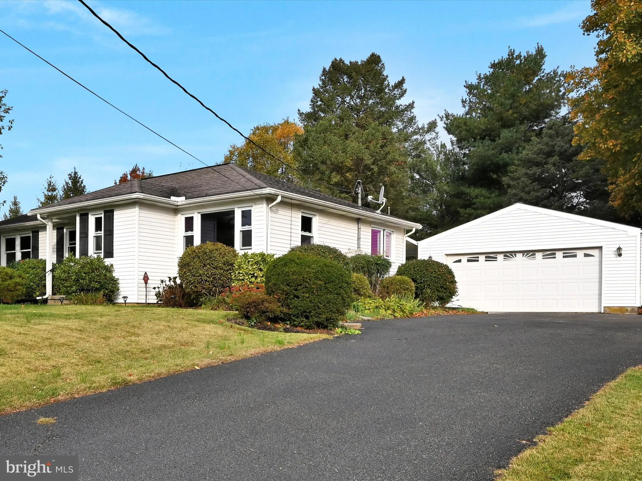 Lancaster, Pennsylvania 17602, United States, 3 Bedrooms Bedrooms, ,1 BathroomBathrooms,Residential,Coming Soon,231182