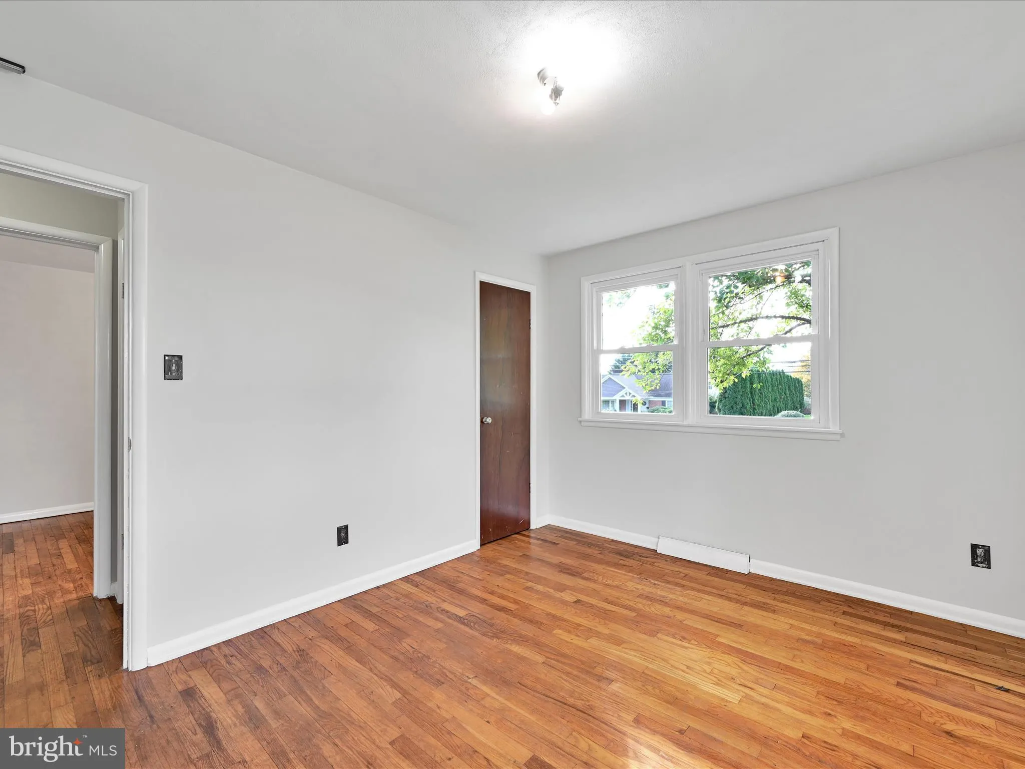 Lancaster, Pennsylvania 17602, United States, 3 Bedrooms Bedrooms, ,1 BathroomBathrooms,Residential,Coming Soon,231182