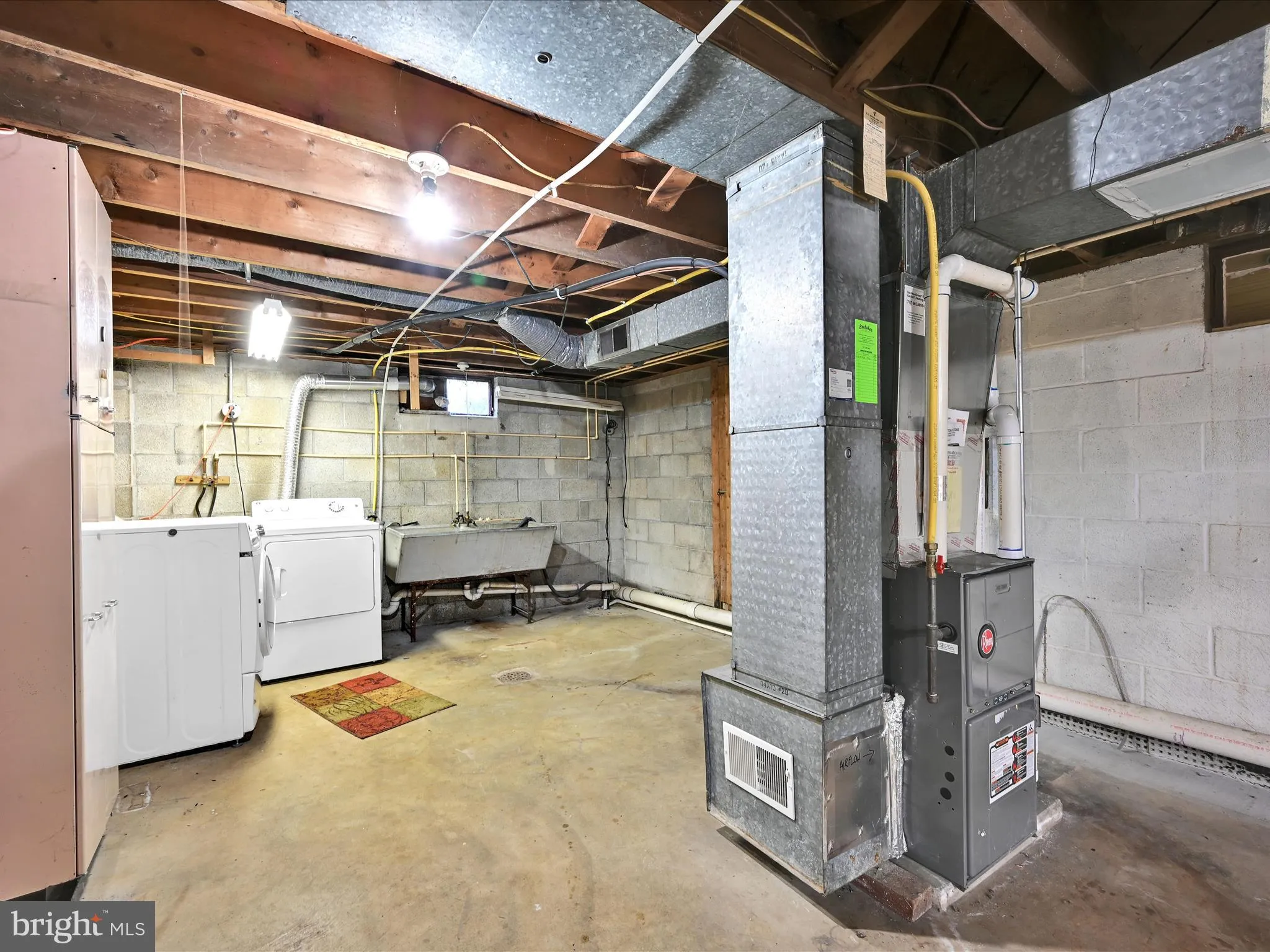 Lancaster, Pennsylvania 17602, United States, 3 Bedrooms Bedrooms, ,1 BathroomBathrooms,Residential,Coming Soon,231182