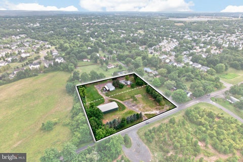 Photo of 2114 Store Road, SKIPPACK TWP, PA 19438 (MLS # PAMC2193988)