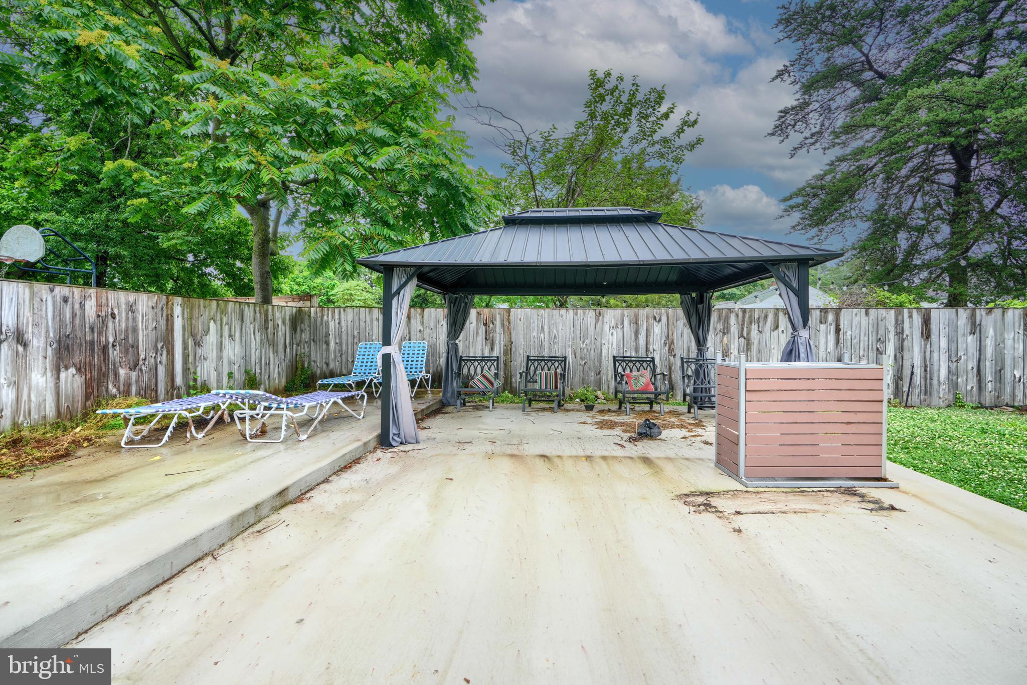 CROSIER GARDENS - Residential