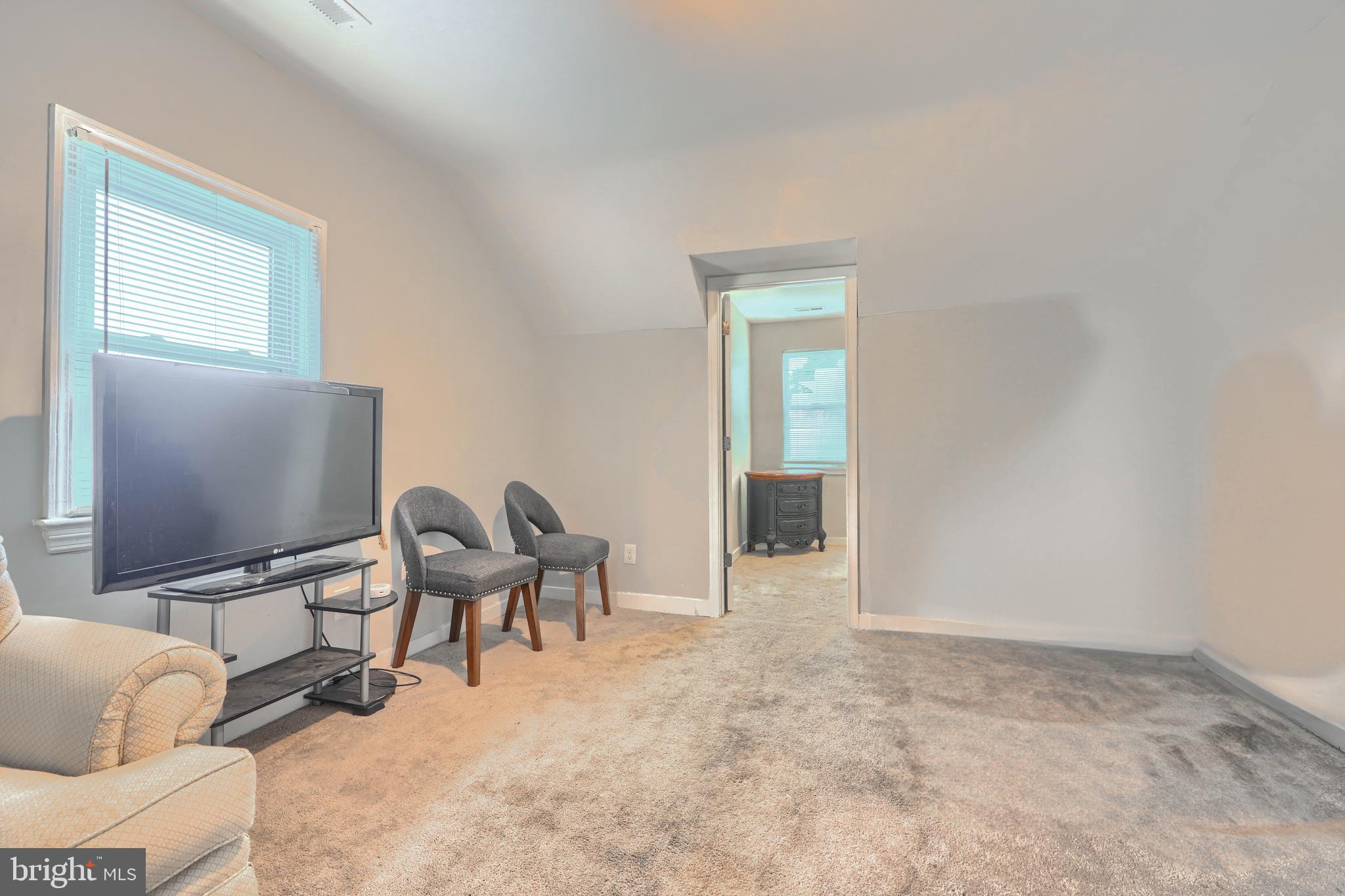 CROSIER GARDENS - Residential