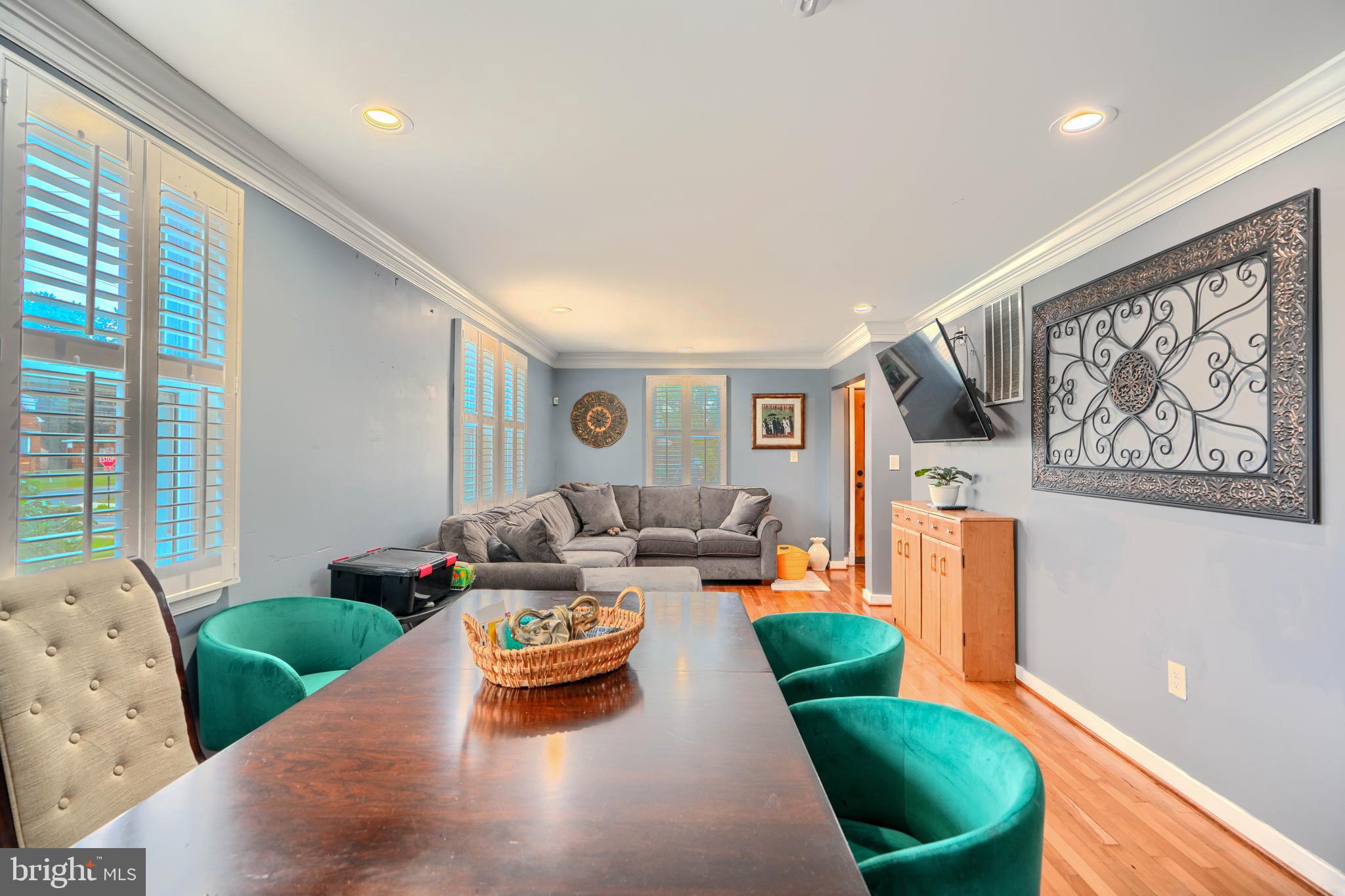 CROSIER GARDENS - Residential