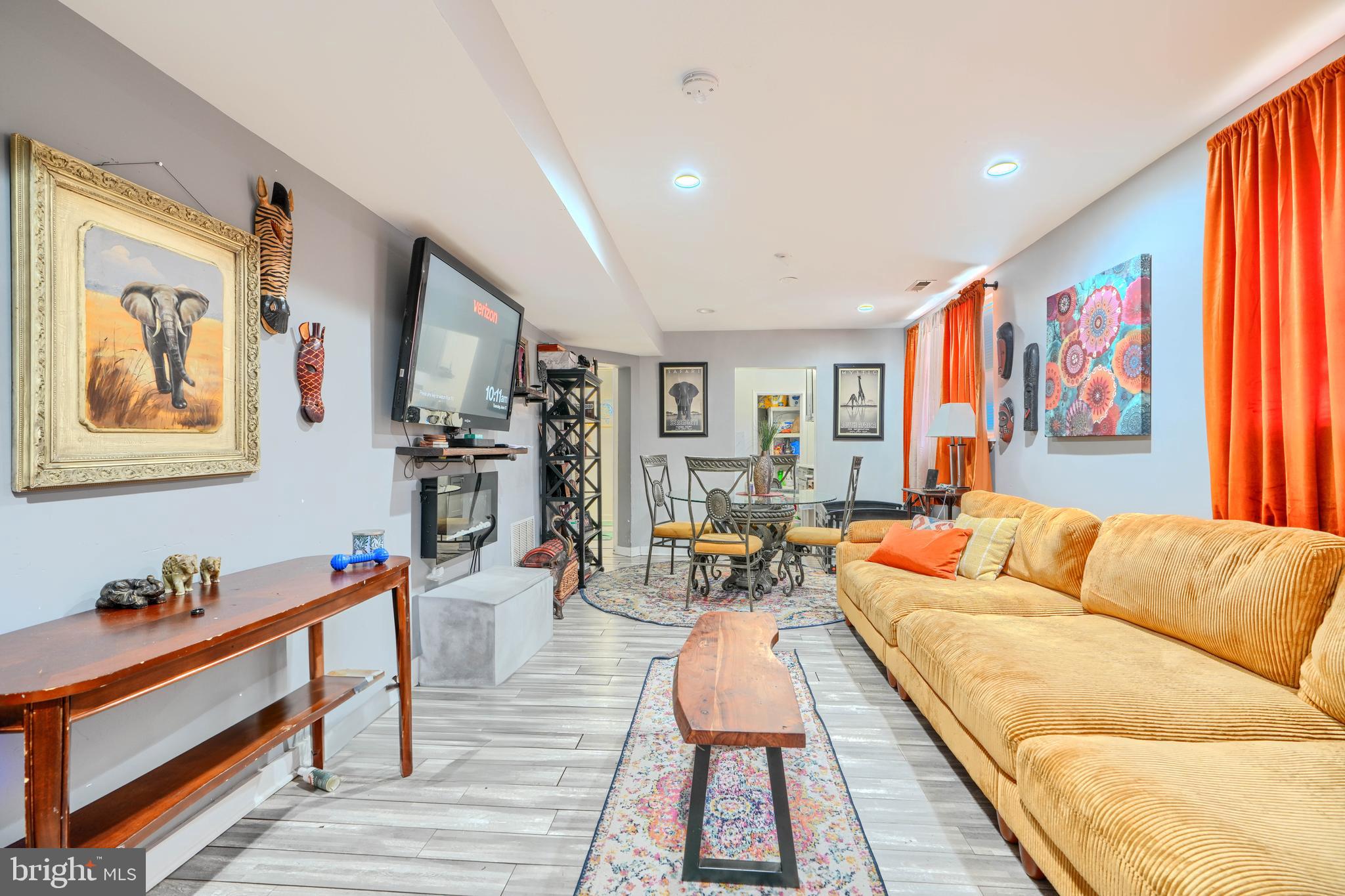 CROSIER GARDENS - Residential