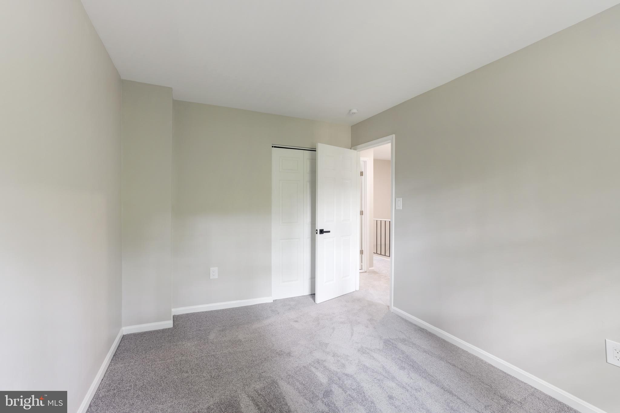 THOUSAND OAKS - Residential