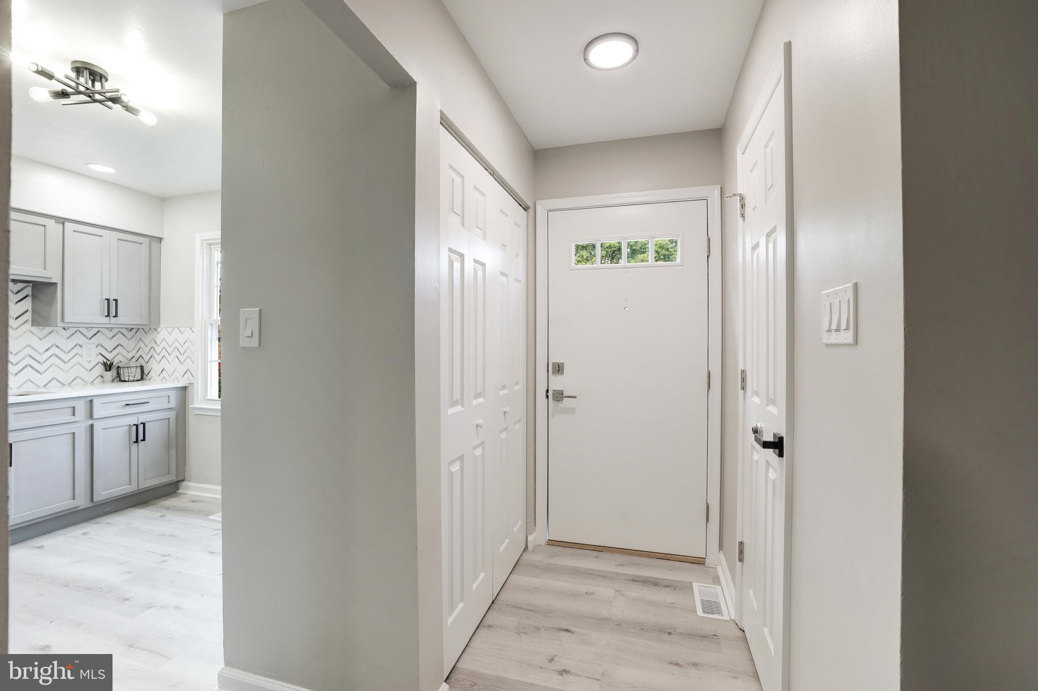 THOUSAND OAKS - Residential