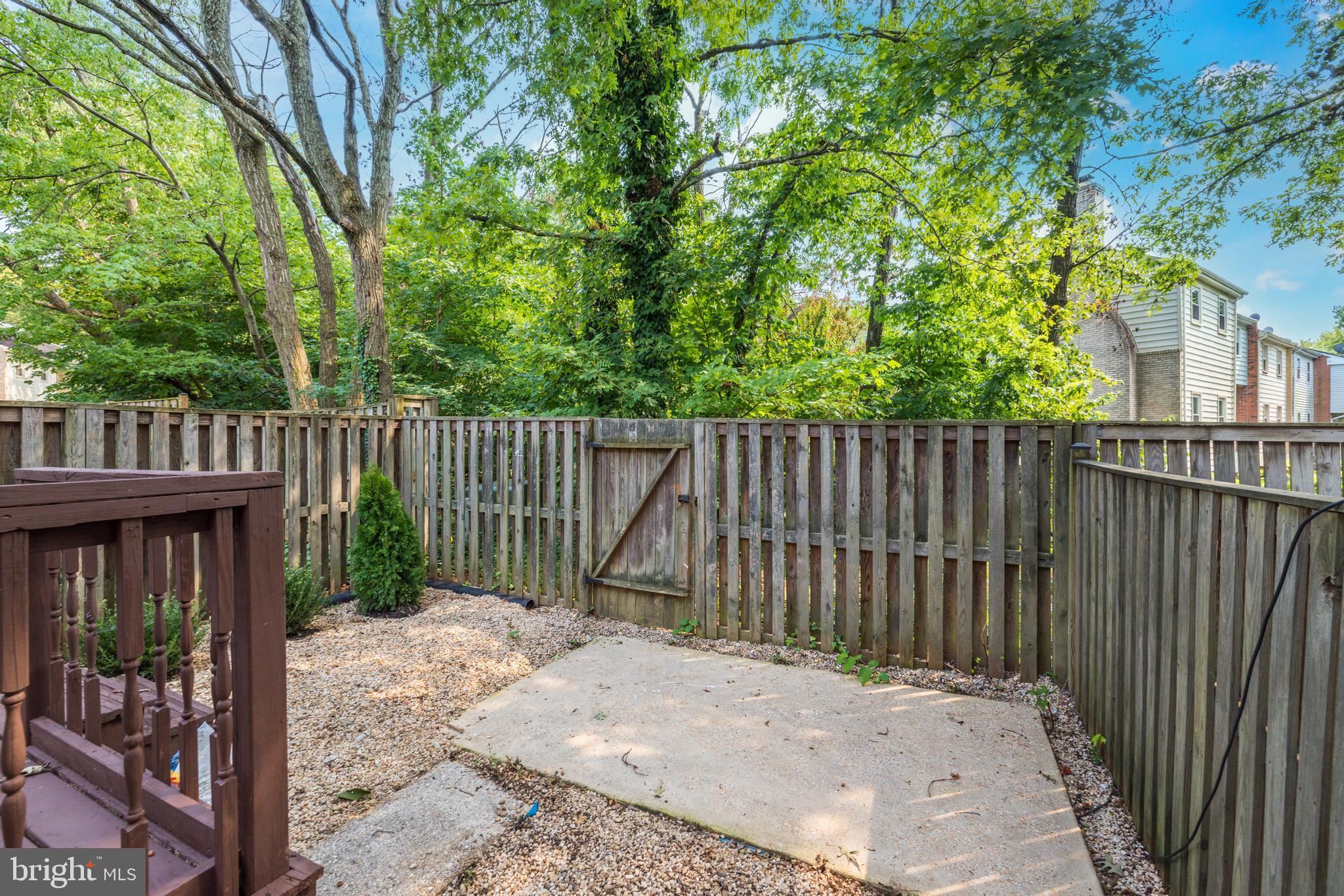 THOUSAND OAKS - Residential