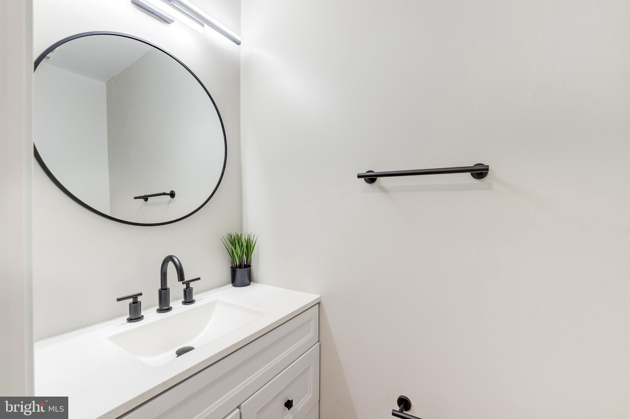 THOUSAND OAKS - Residential