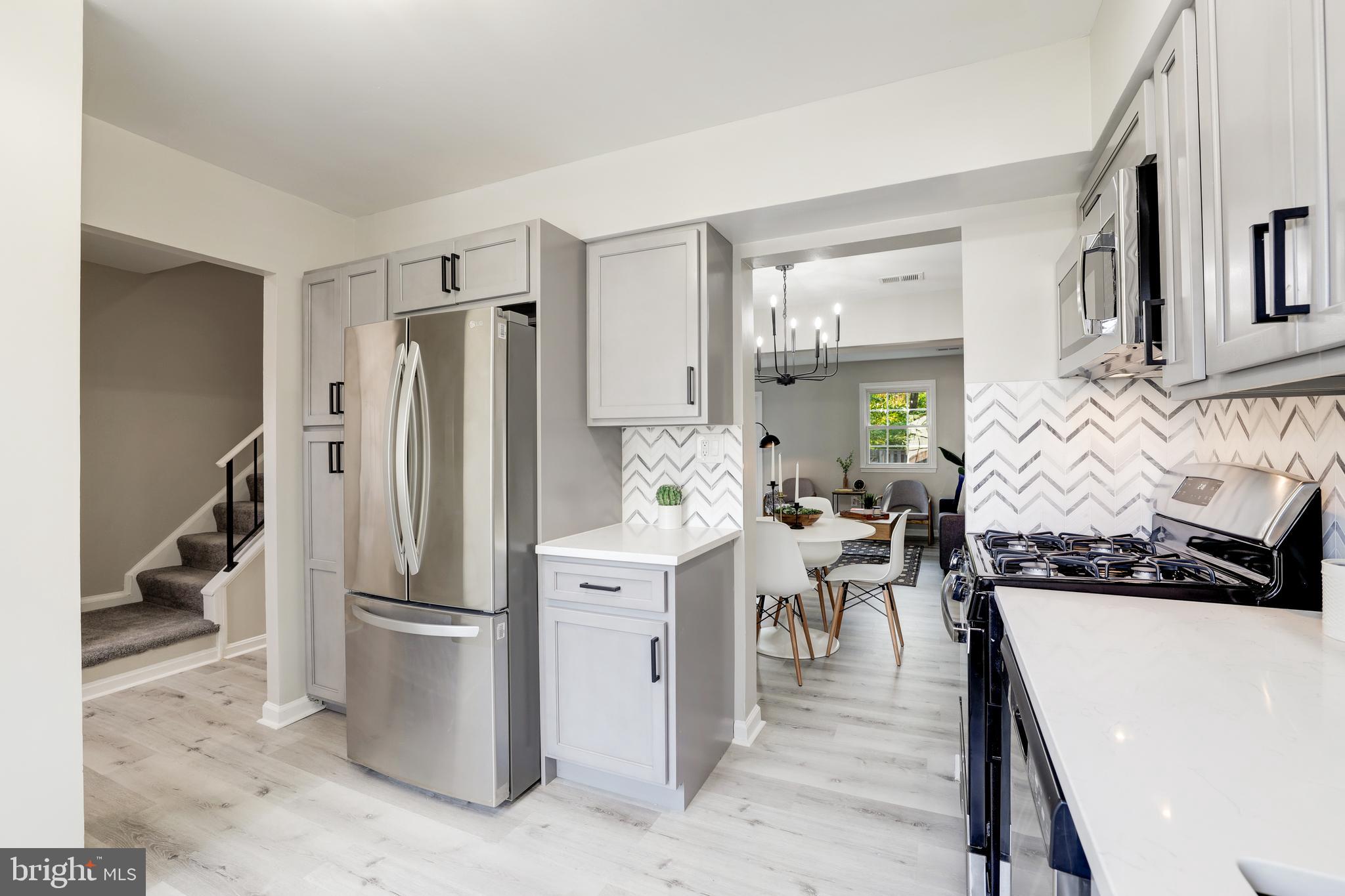 THOUSAND OAKS - Residential