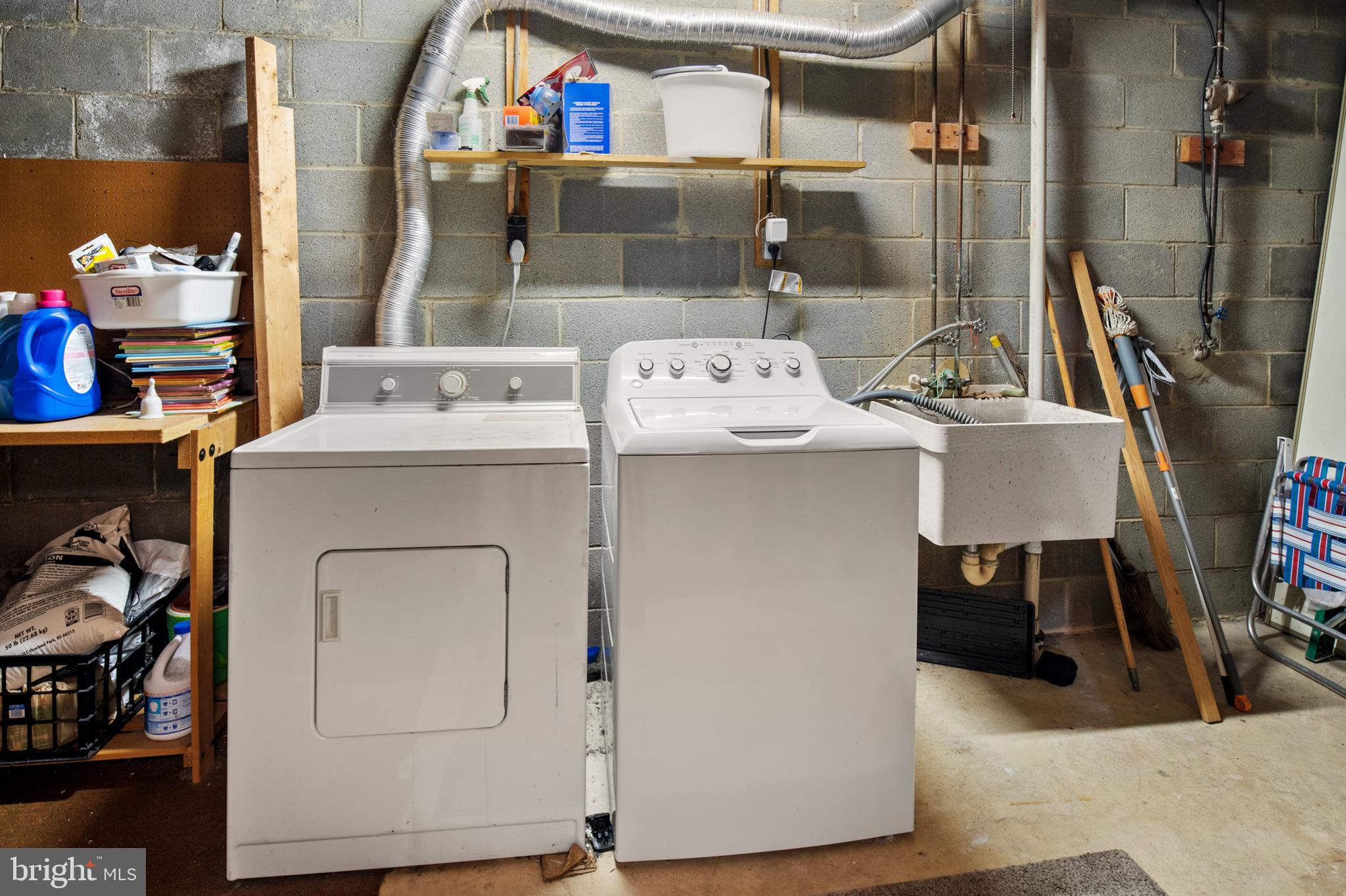 WOOD CREEK - Residential