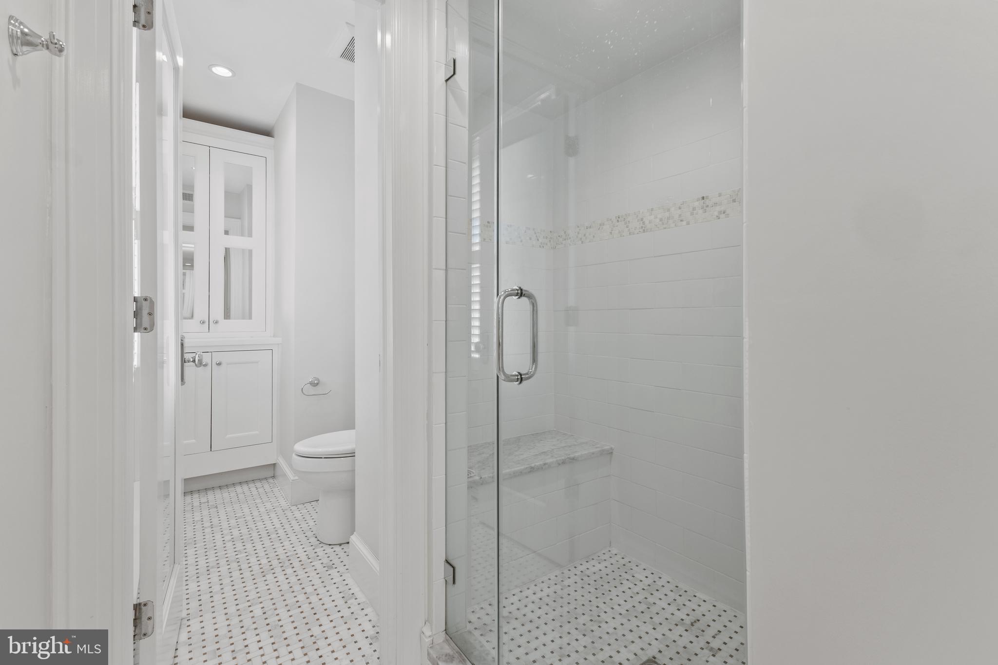 JEFFERSON PARK - Residential