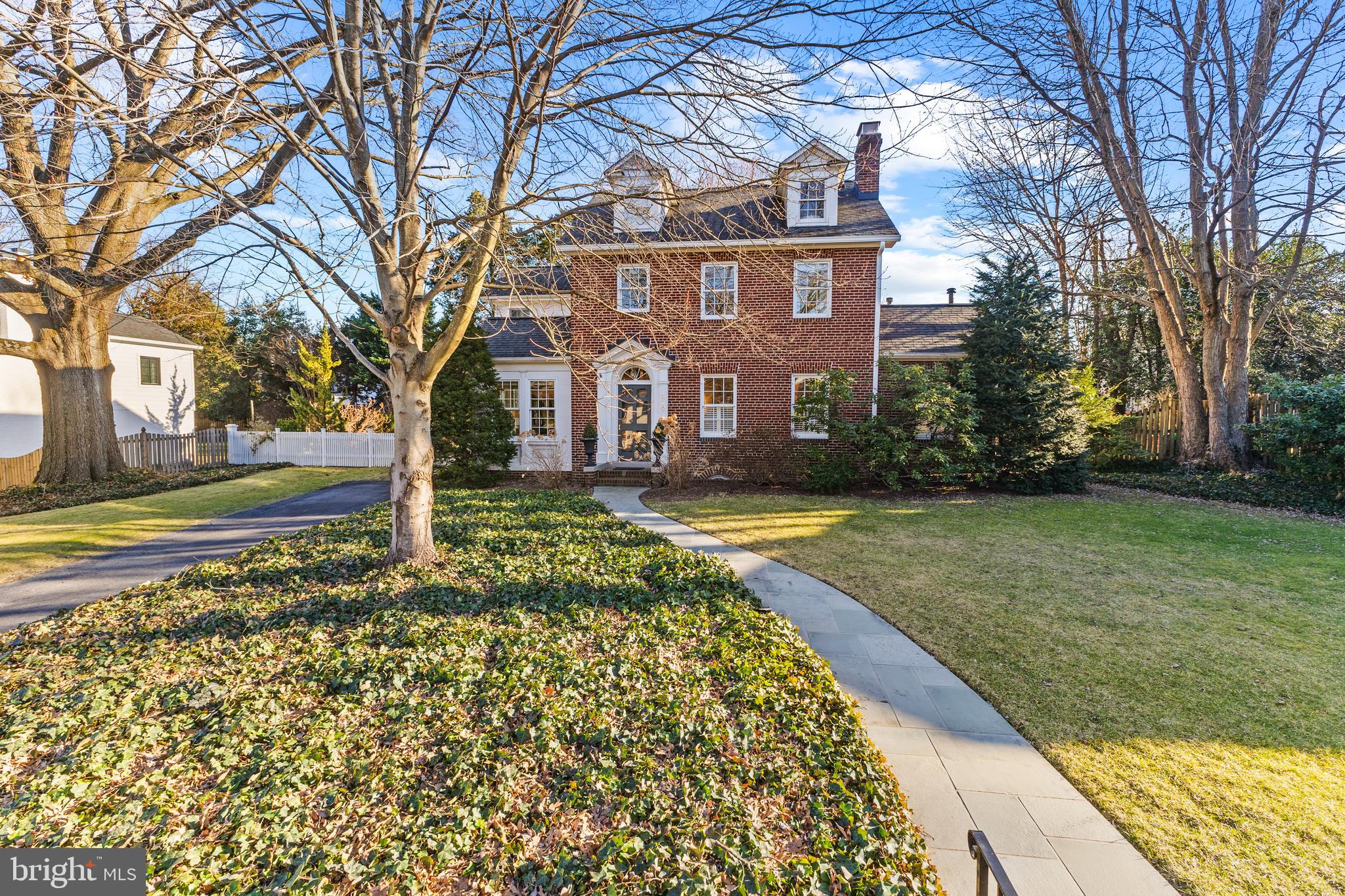 JEFFERSON PARK - Residential