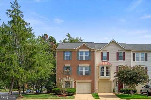 7496 GADSBY SQUARE ALEXANDRIA VA 22315