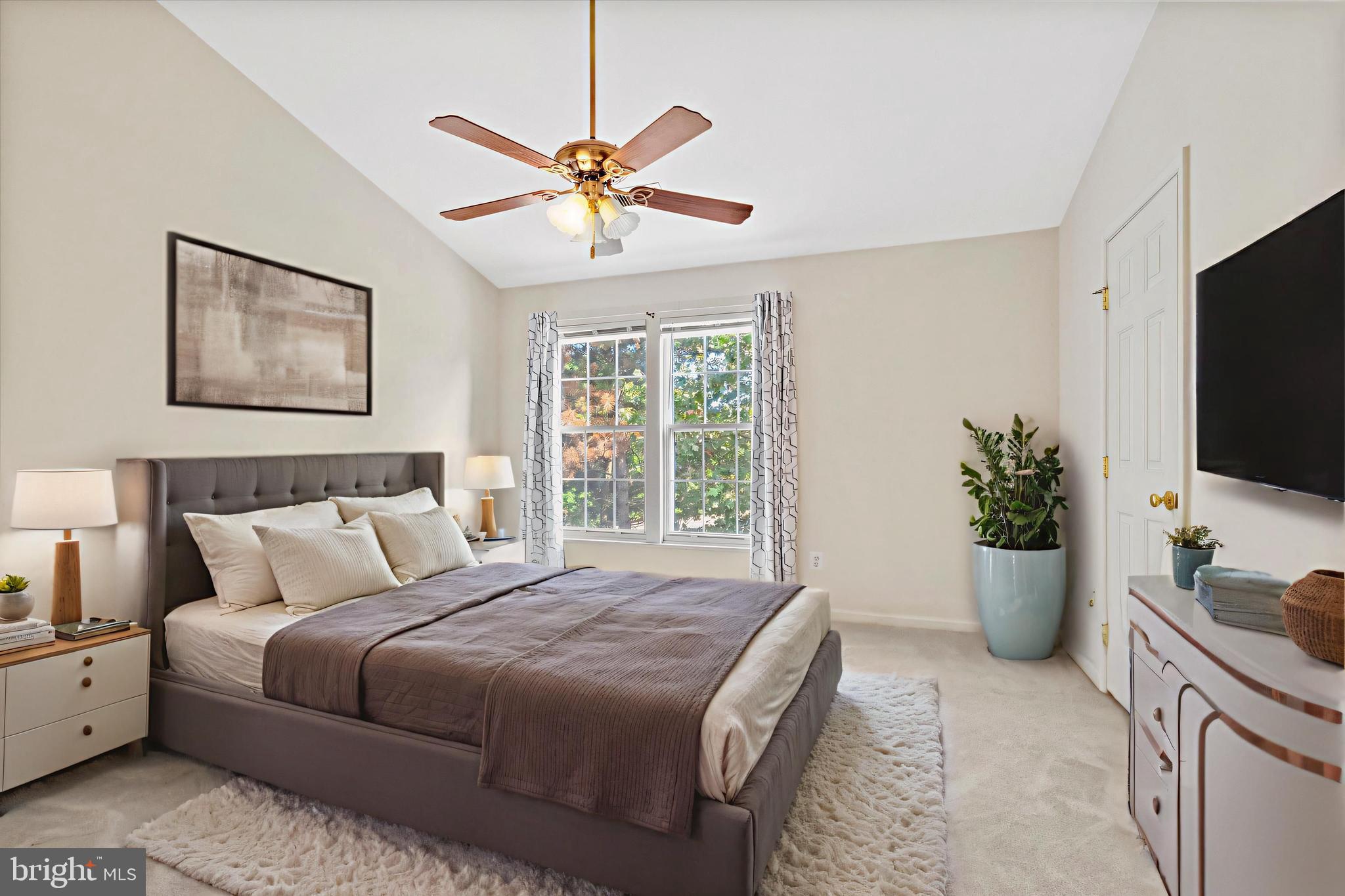 KINGSTOWNE - Residential