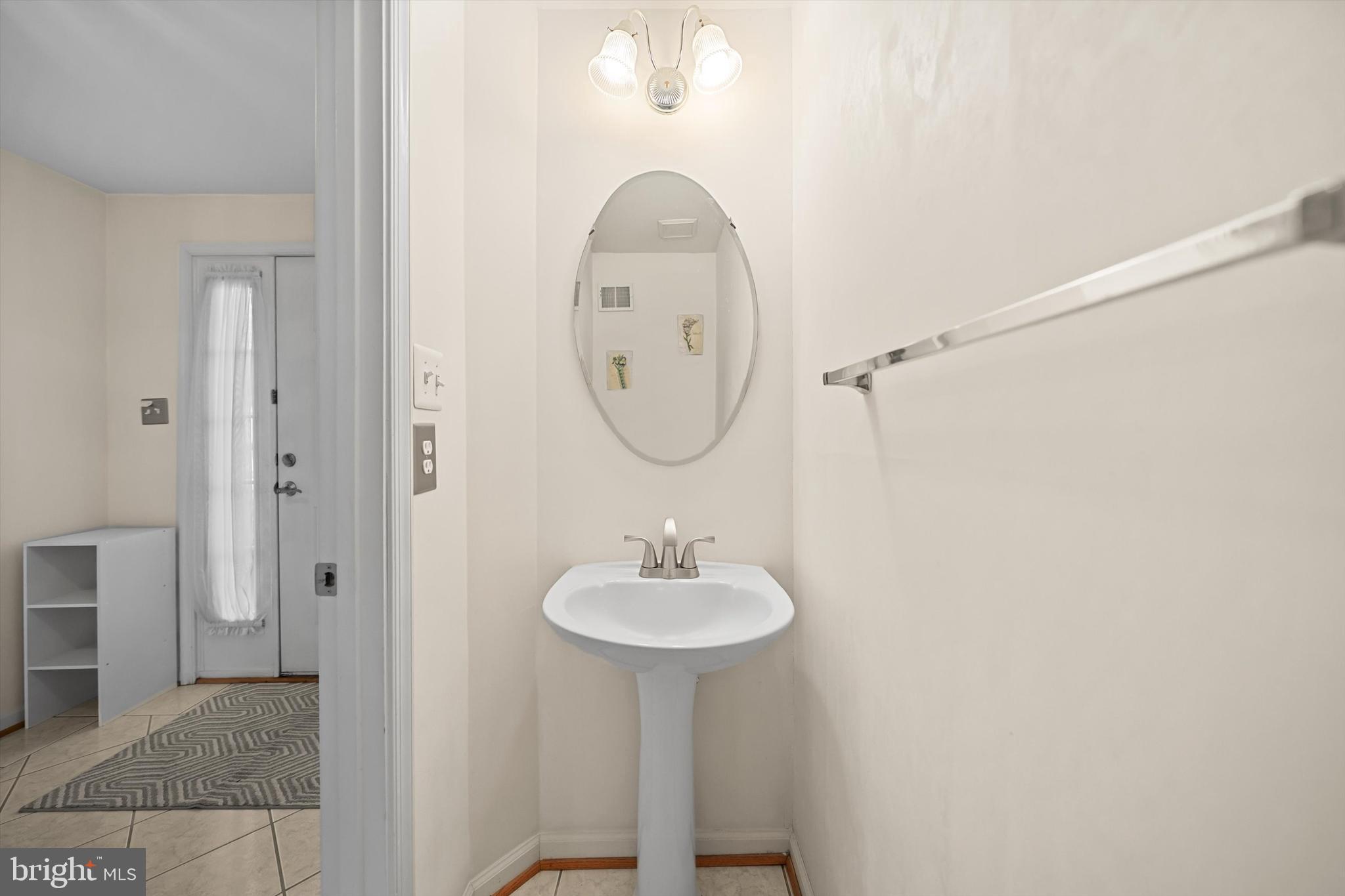 KINGSTOWNE - Residential