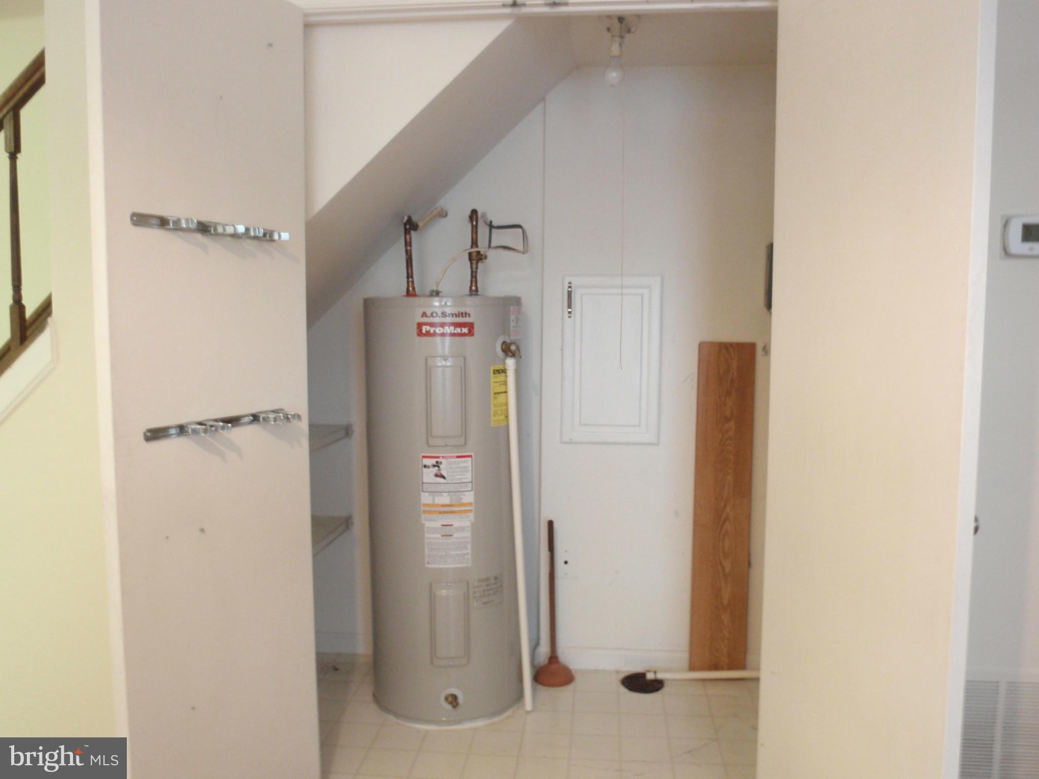 WATERS EDGE - Residential Lease