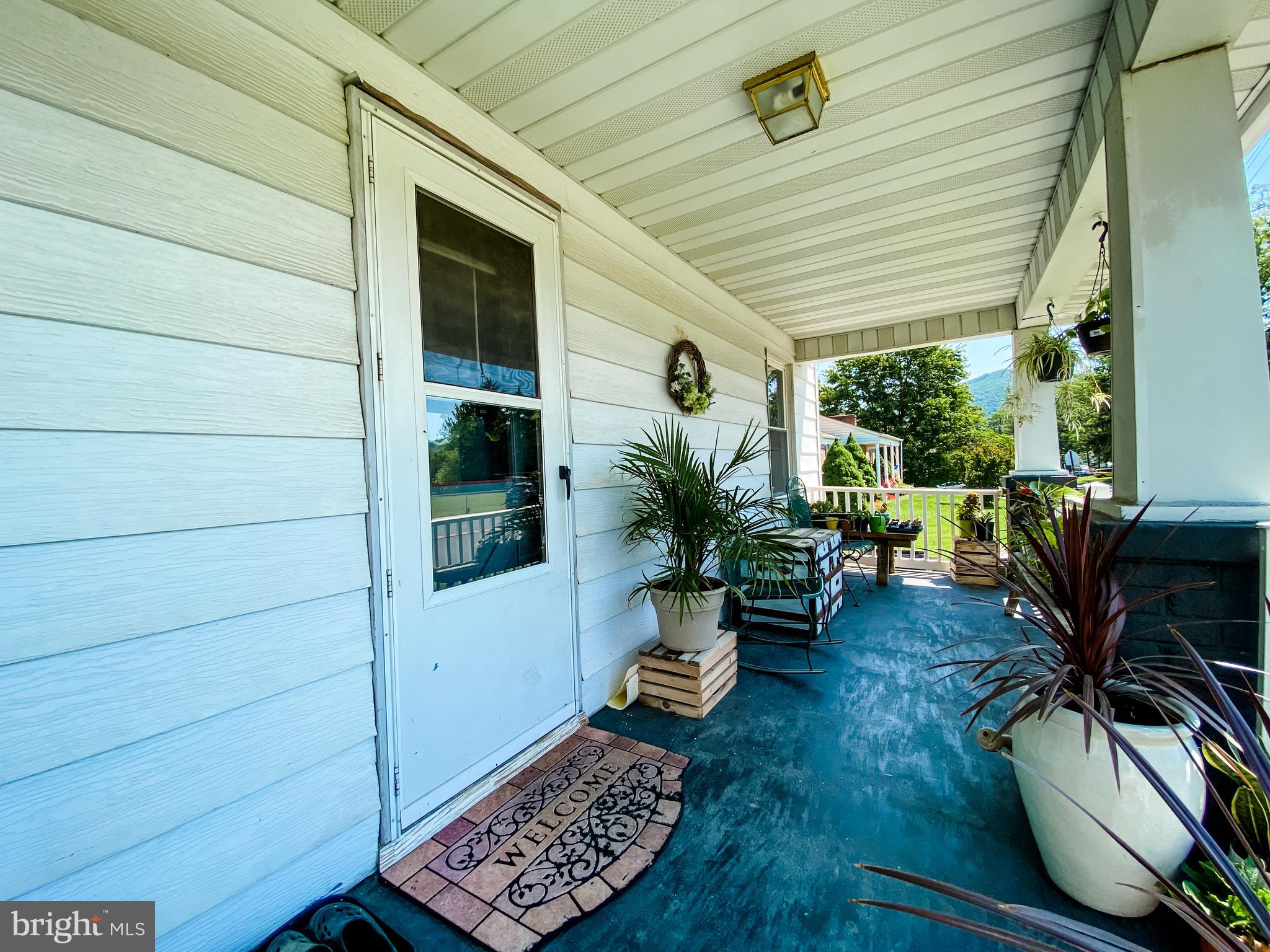 CRESAPTOWN - Residential