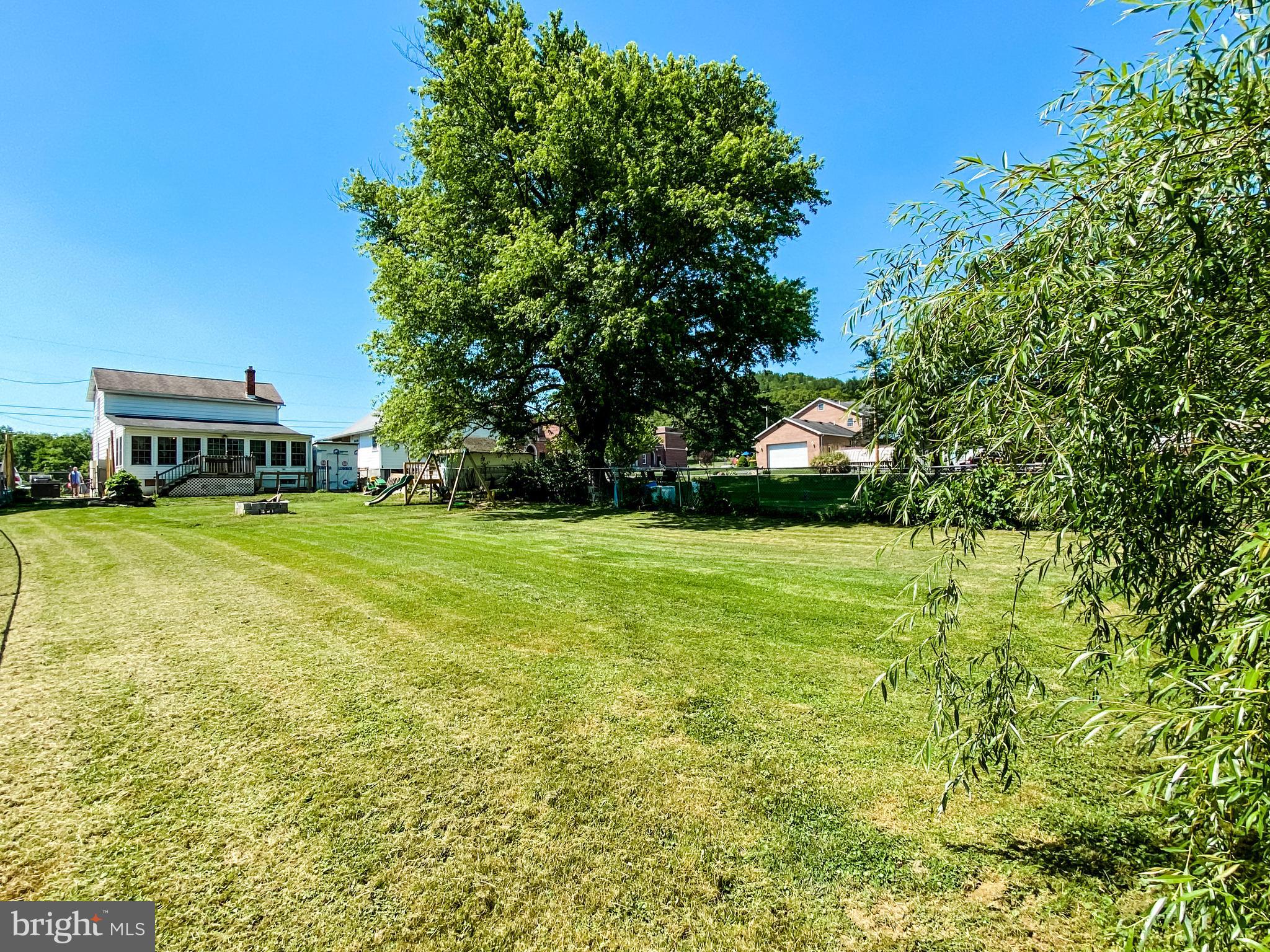 CRESAPTOWN - Residential