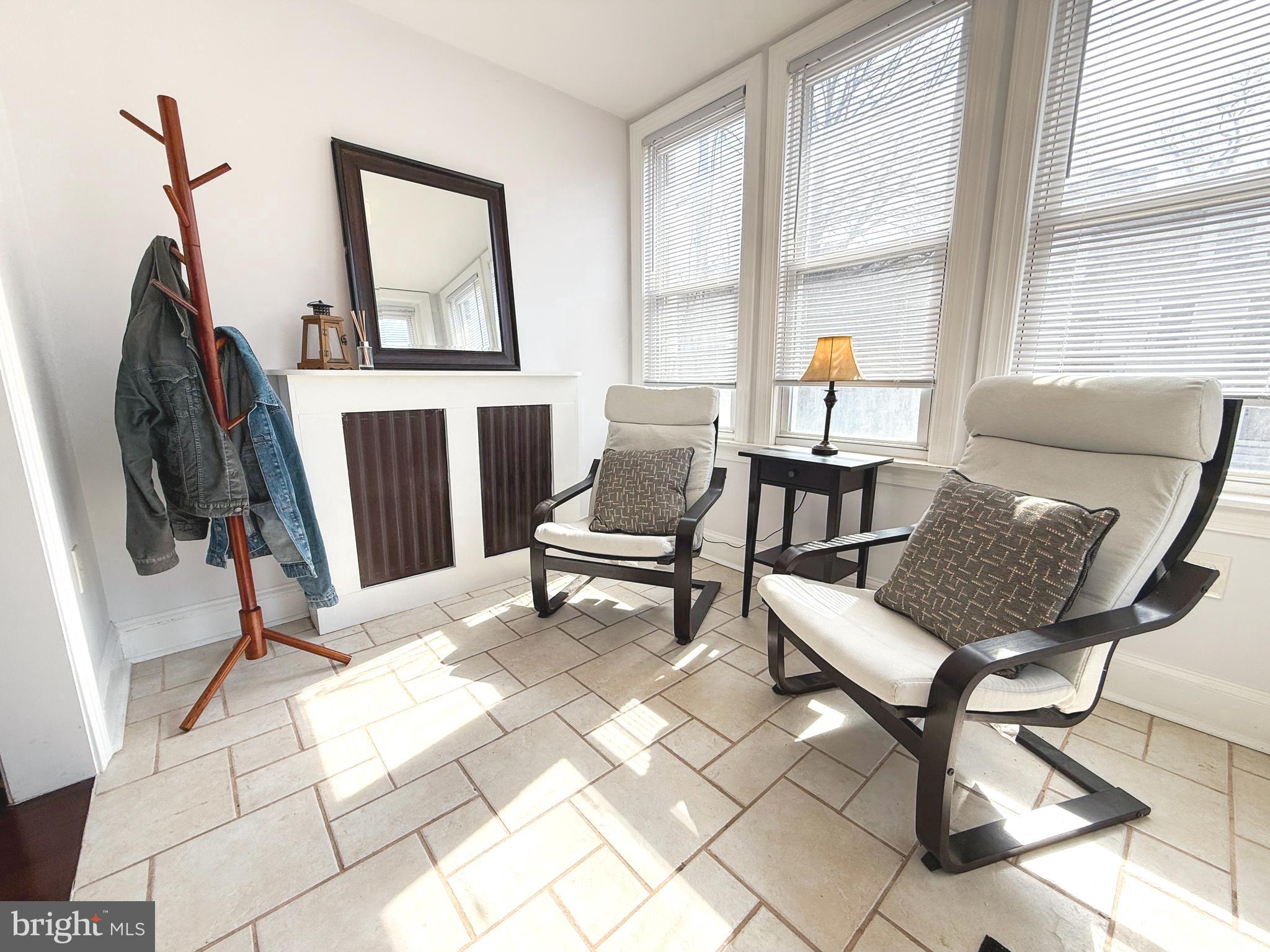 MANAYUNK - Residential Lease