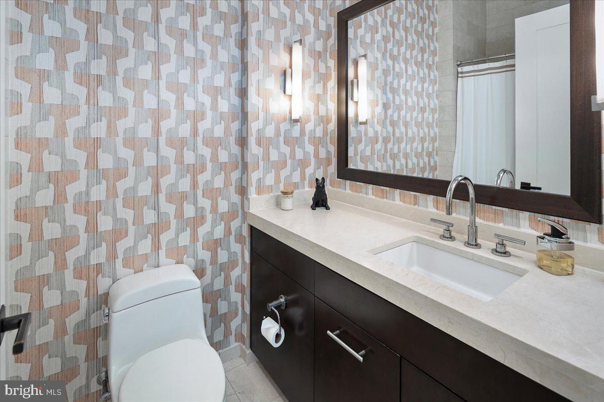 CENTER CITY - Residential