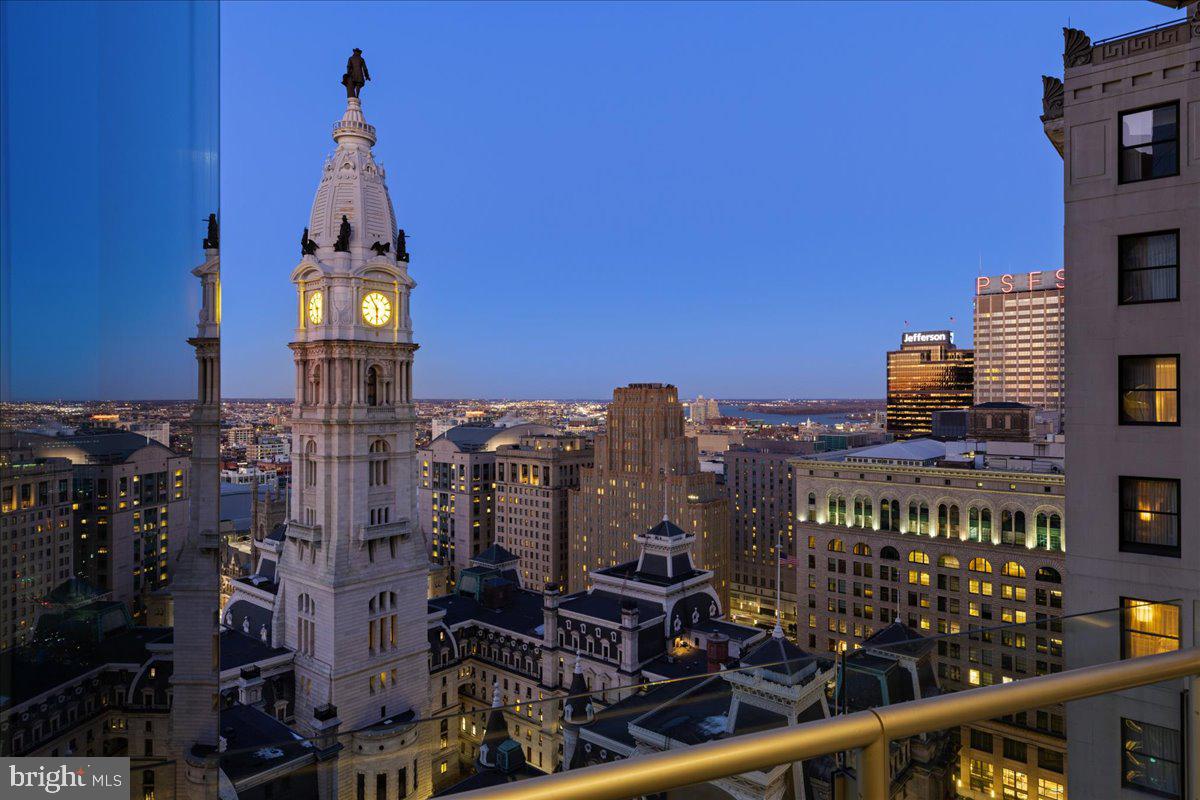 CENTER CITY - Residential