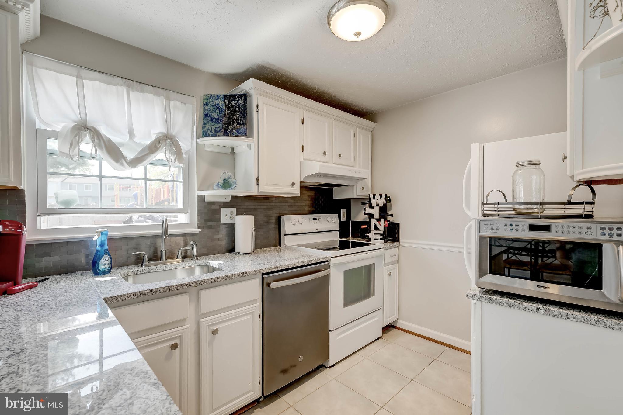 SETTLERS LANDING - Residential