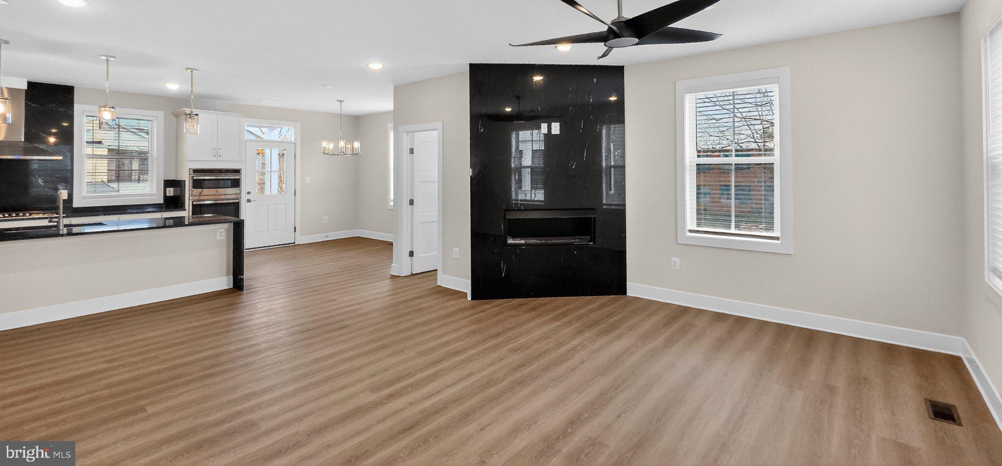 DOWNTOWN FREDERICK - Residential