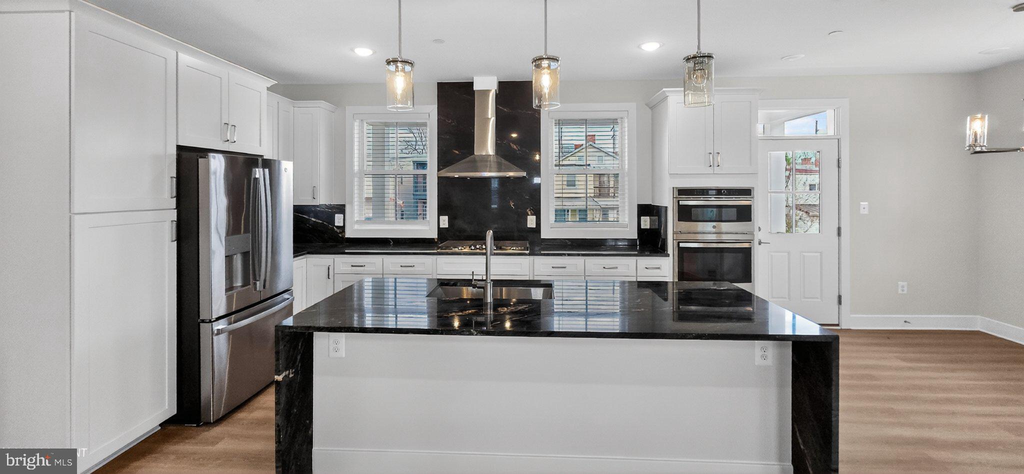 DOWNTOWN FREDERICK - Residential