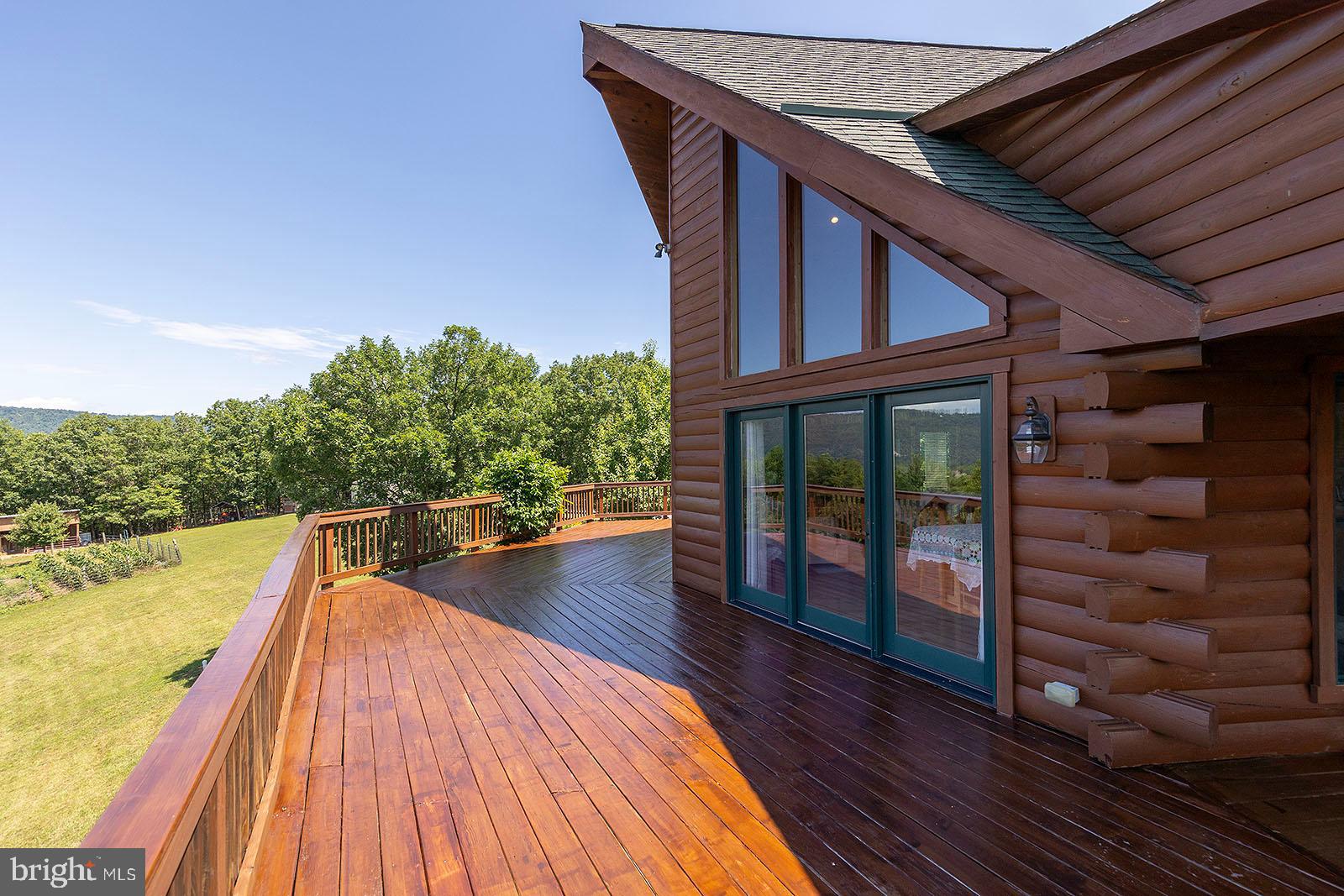 WOODLAND ESTATES - Residential