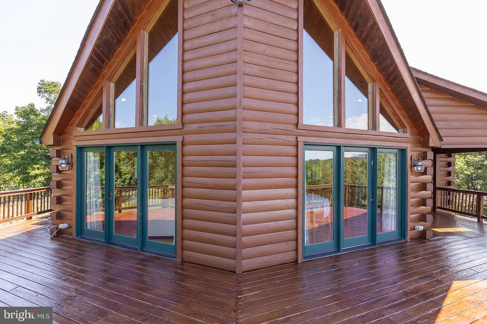 WOODLAND ESTATES - Residential