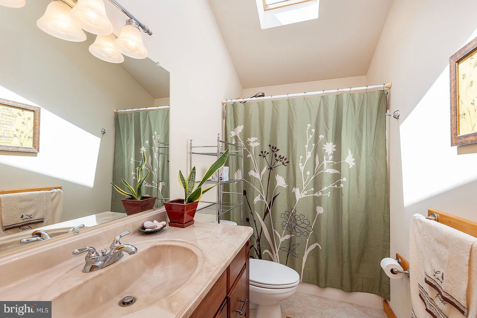 WOODLAND ESTATES - Residential