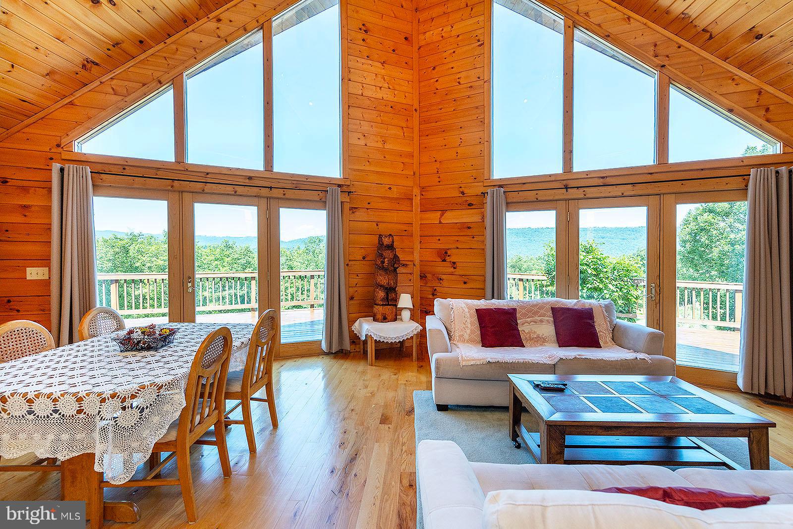 WOODLAND ESTATES - Residential