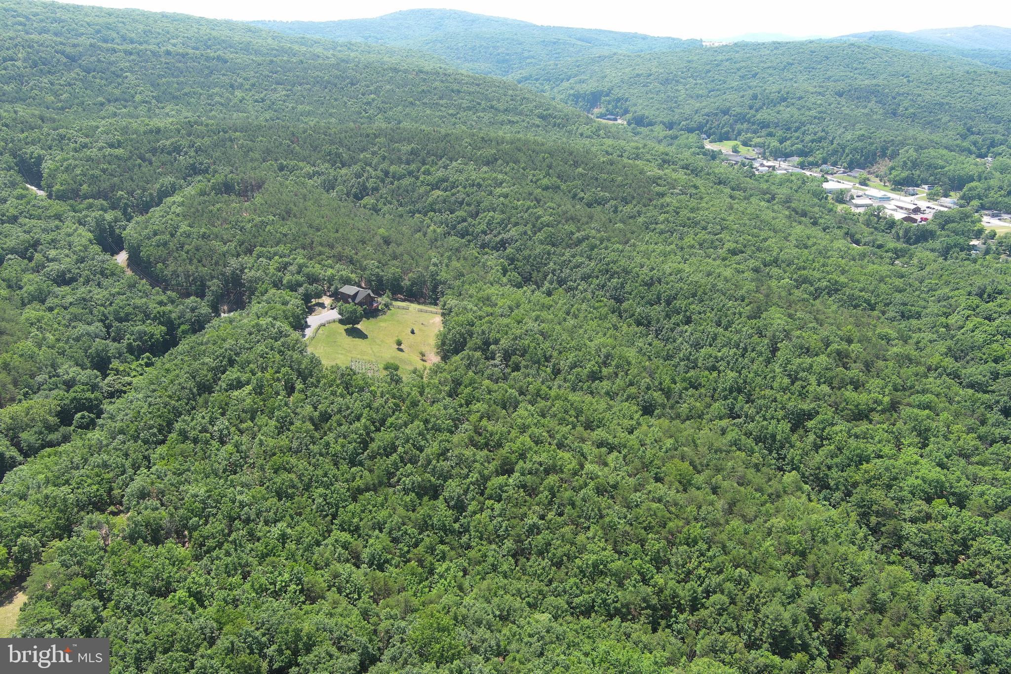 WOODLAND ESTATES - Residential