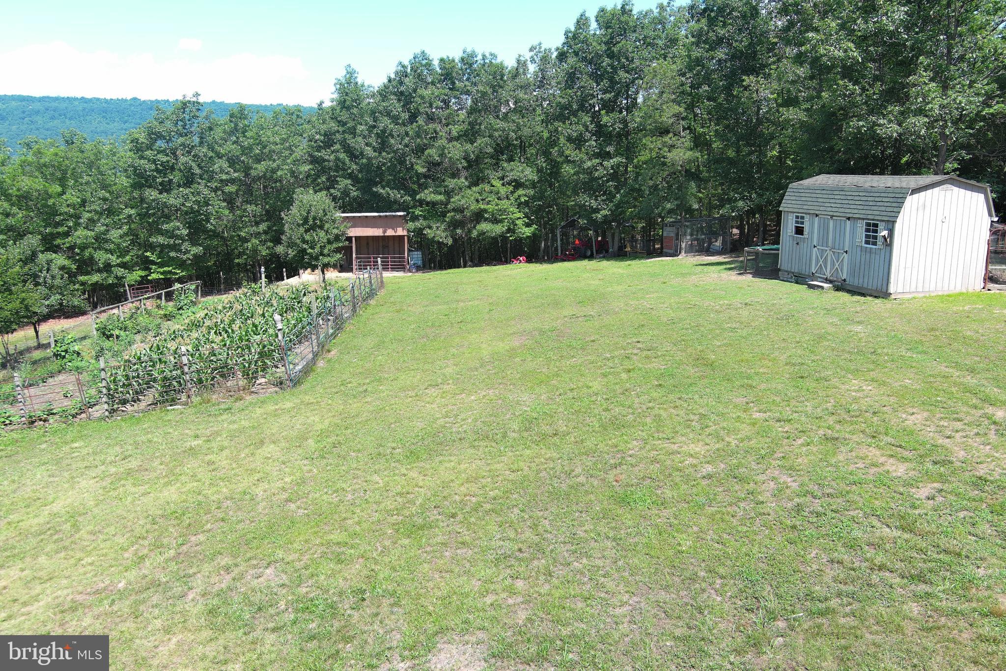 WOODLAND ESTATES - Residential