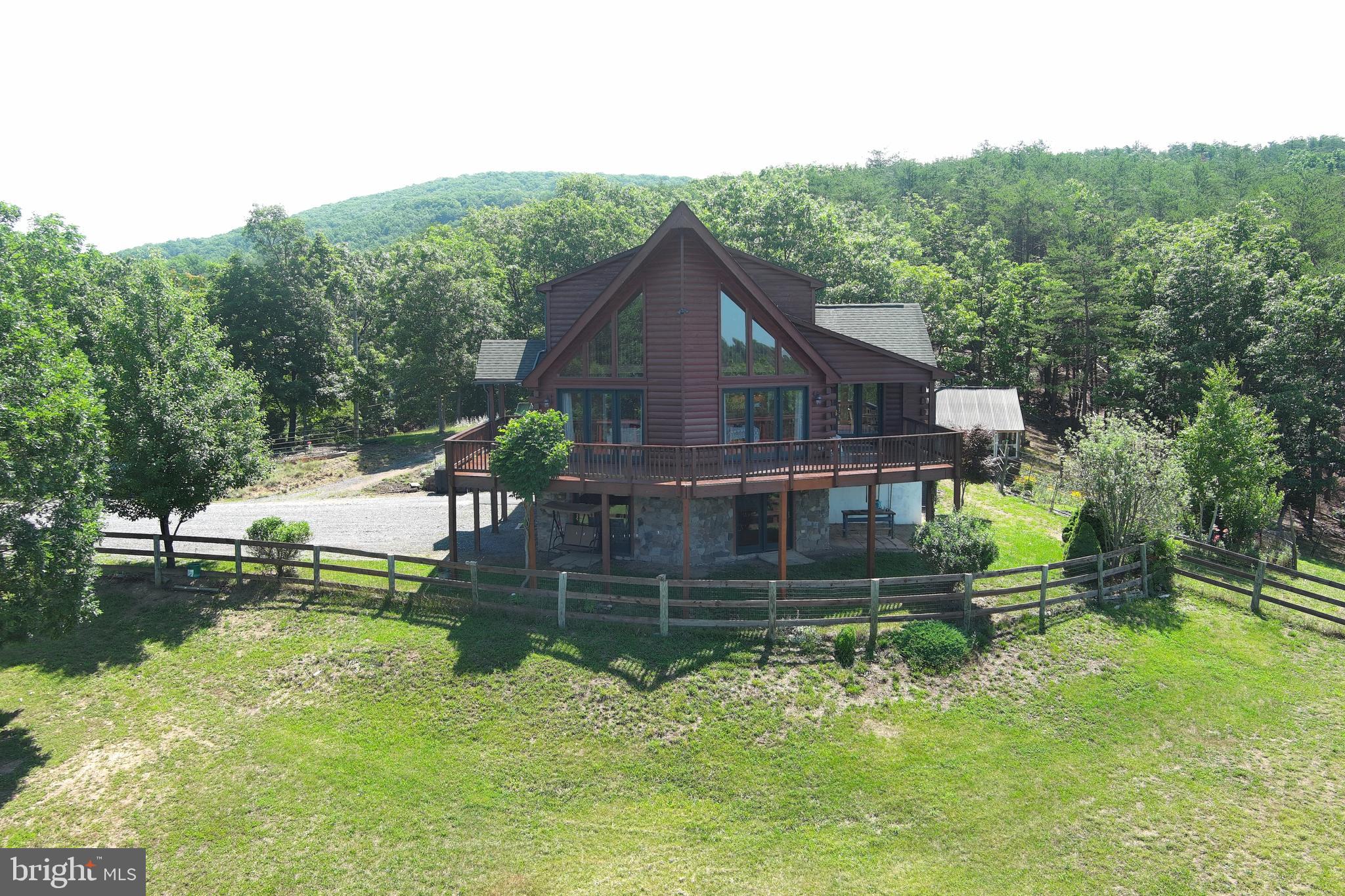 WOODLAND ESTATES - Residential