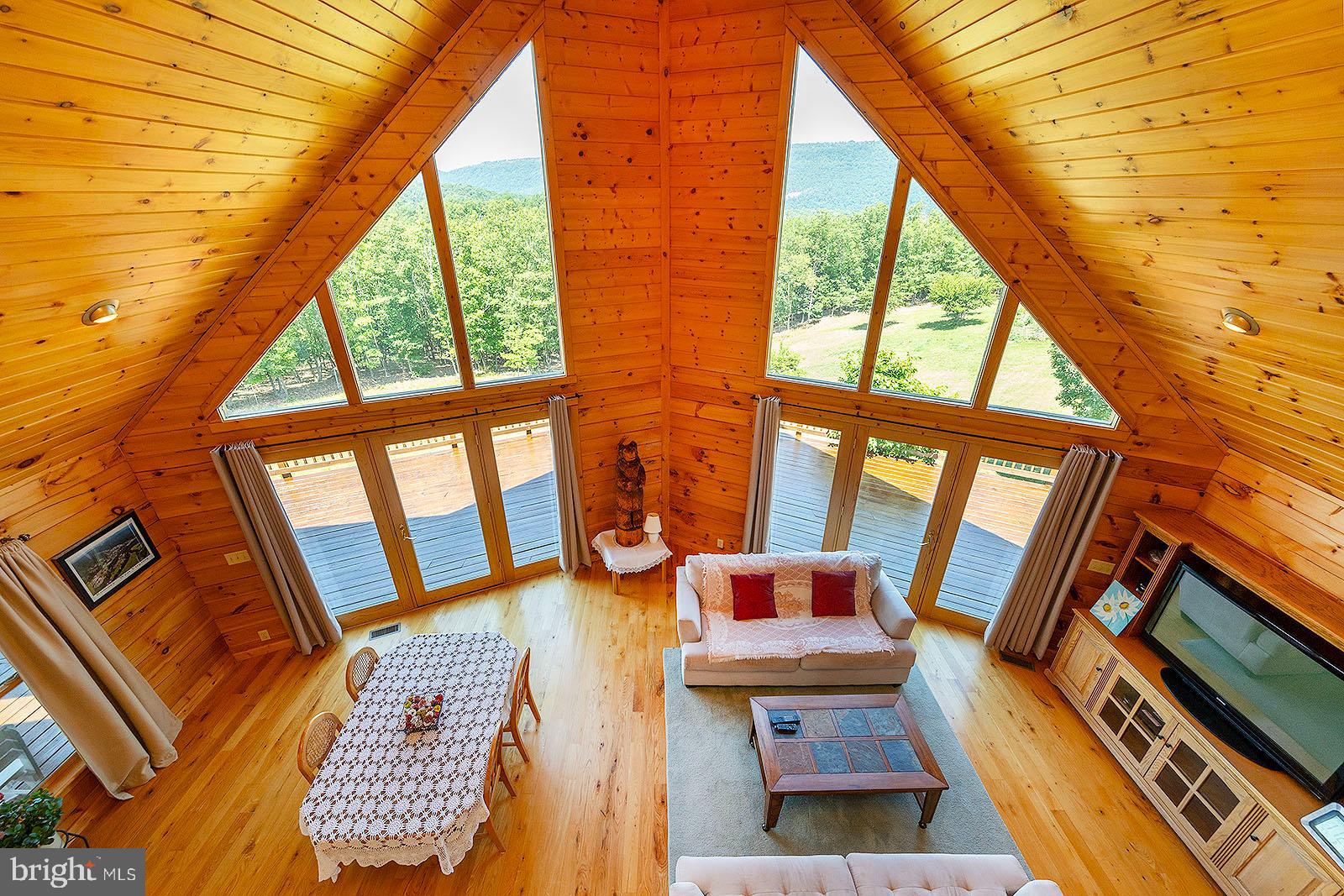 WOODLAND ESTATES - Residential