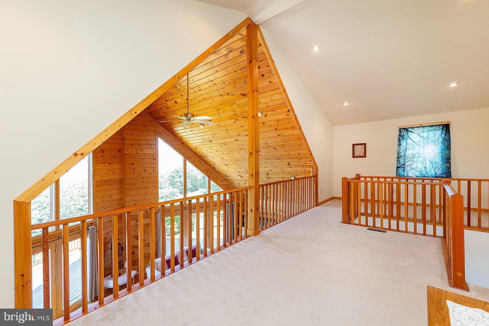 WOODLAND ESTATES - Residential