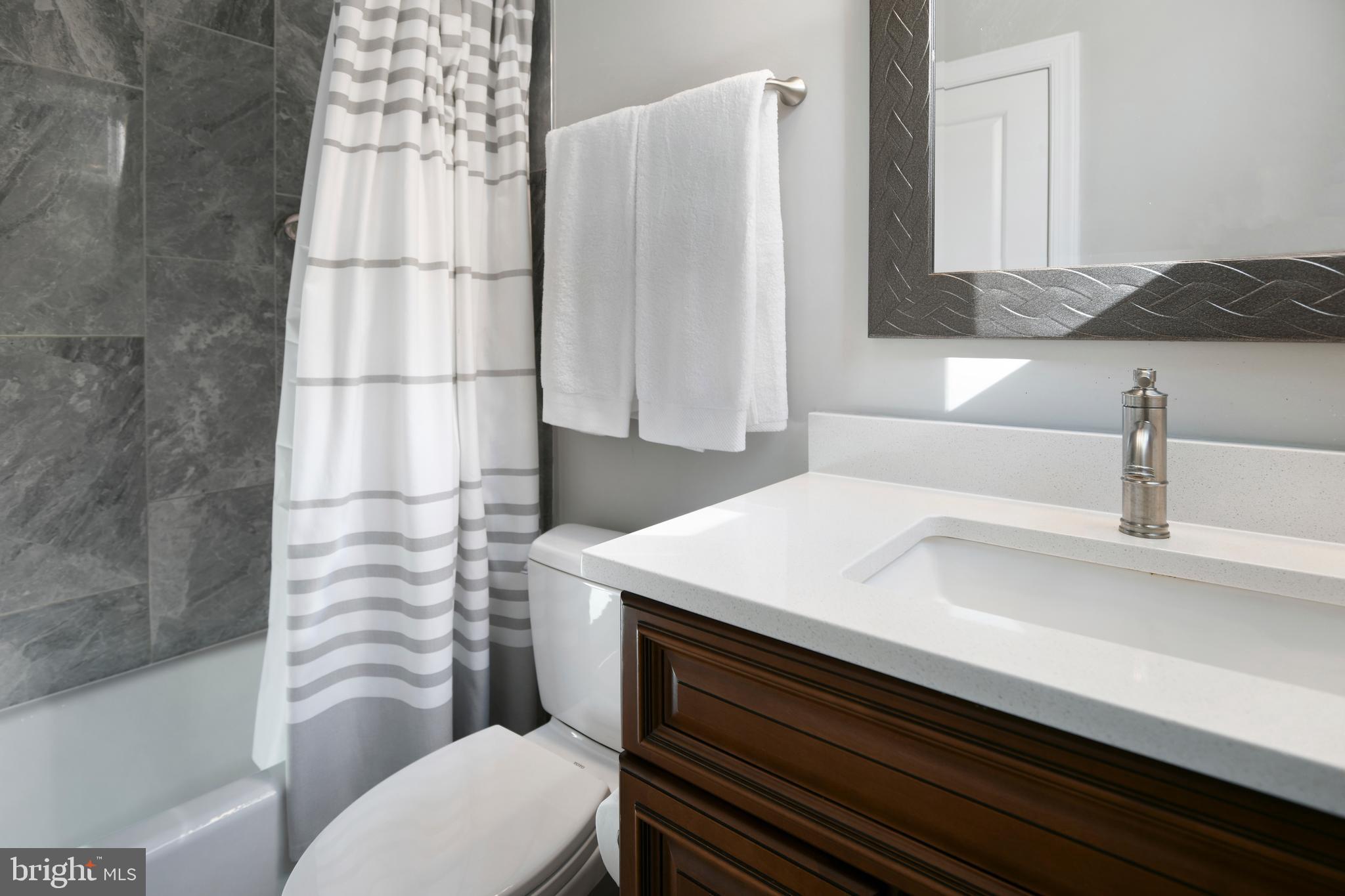 HERITAGE HILLS - Residential