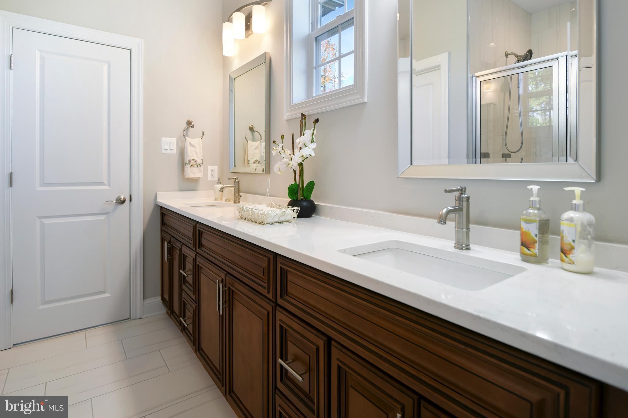 HERITAGE HILLS - Residential