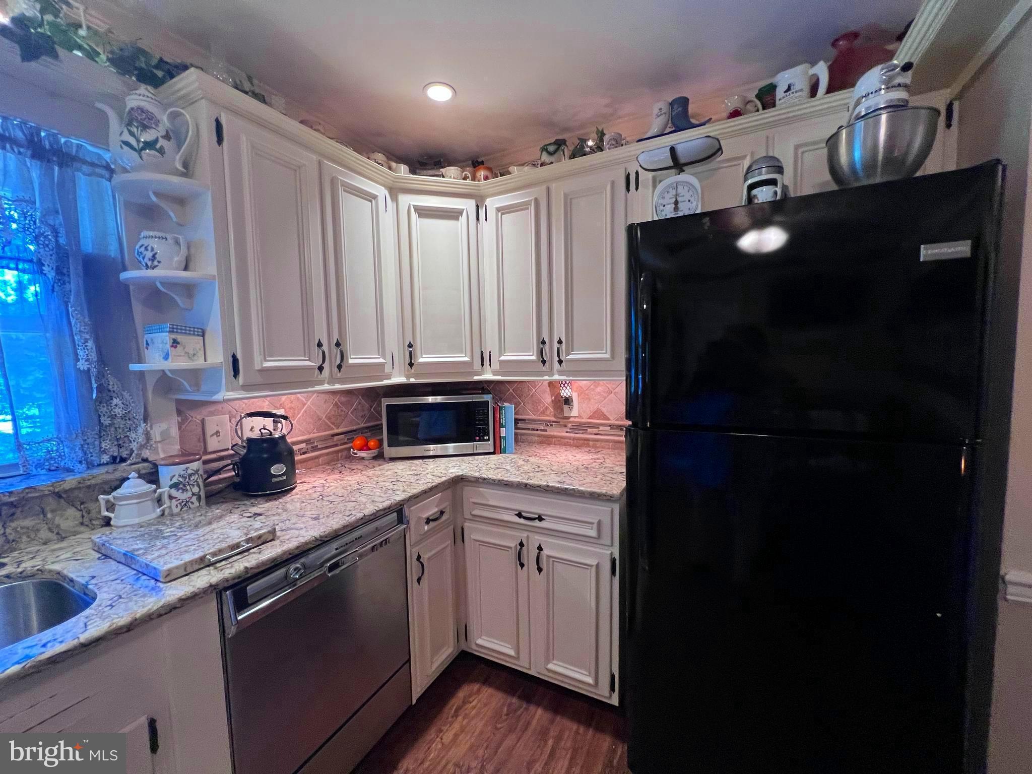 GREENFIELDS - Residential