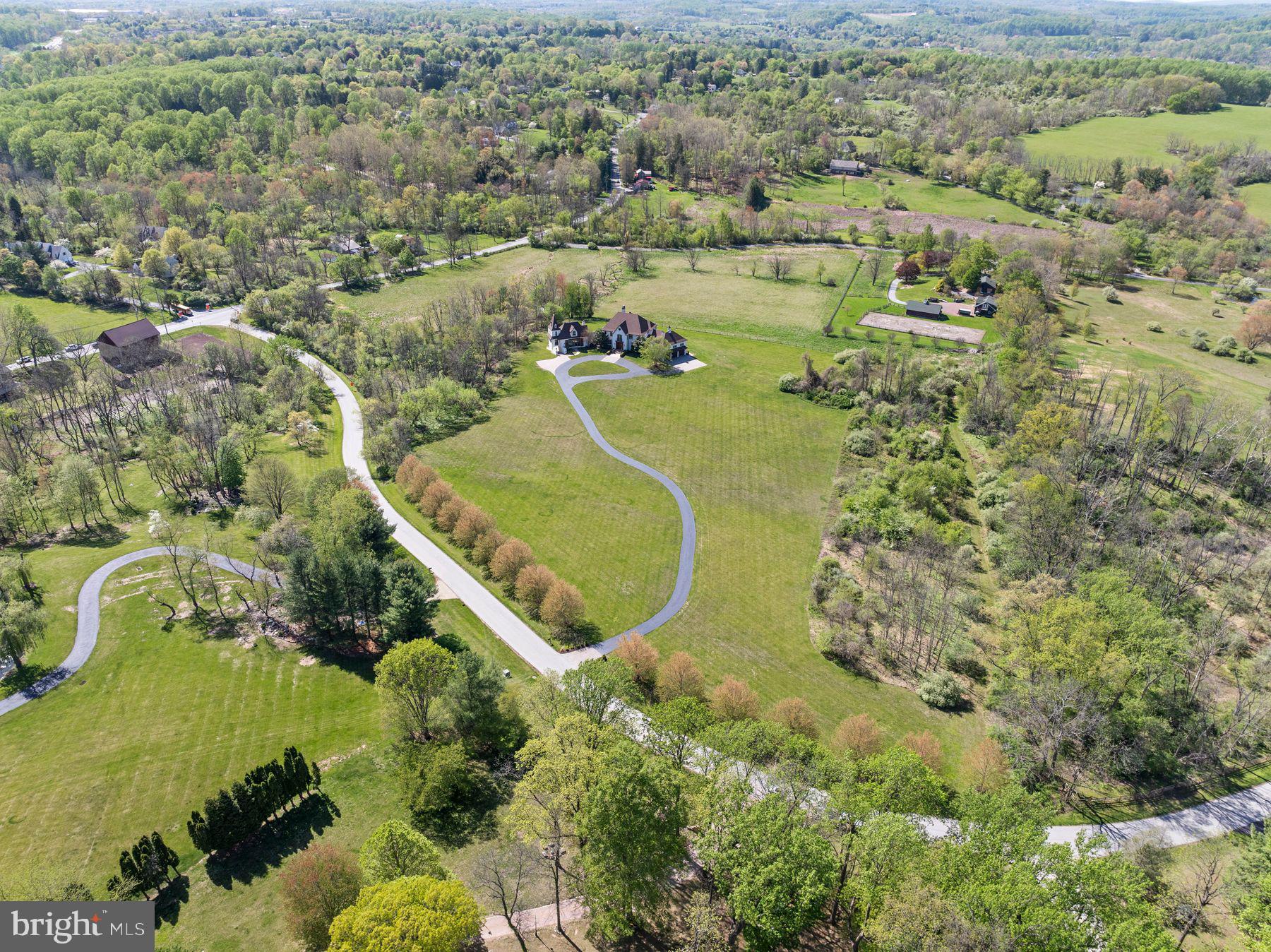PINE CREEK - Residential