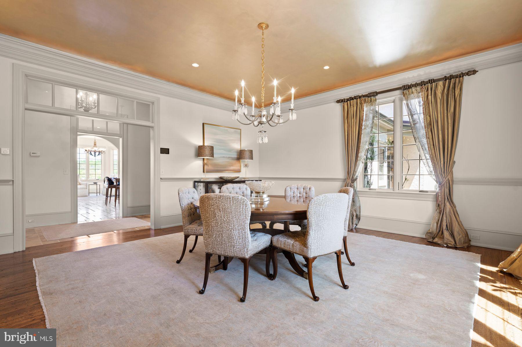 PINE CREEK - Residential